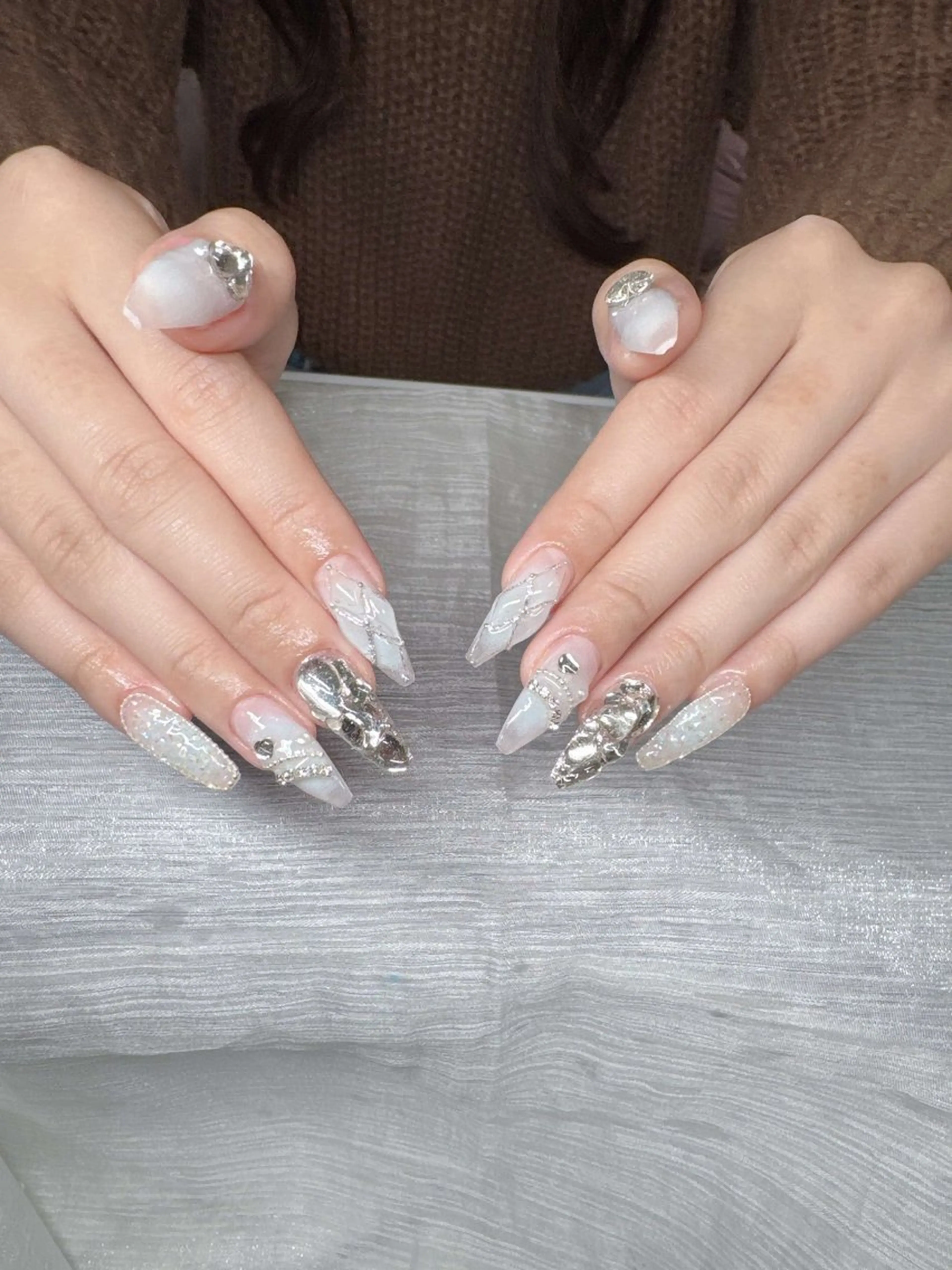 ネイル Lee Nailsのネイルデザイン