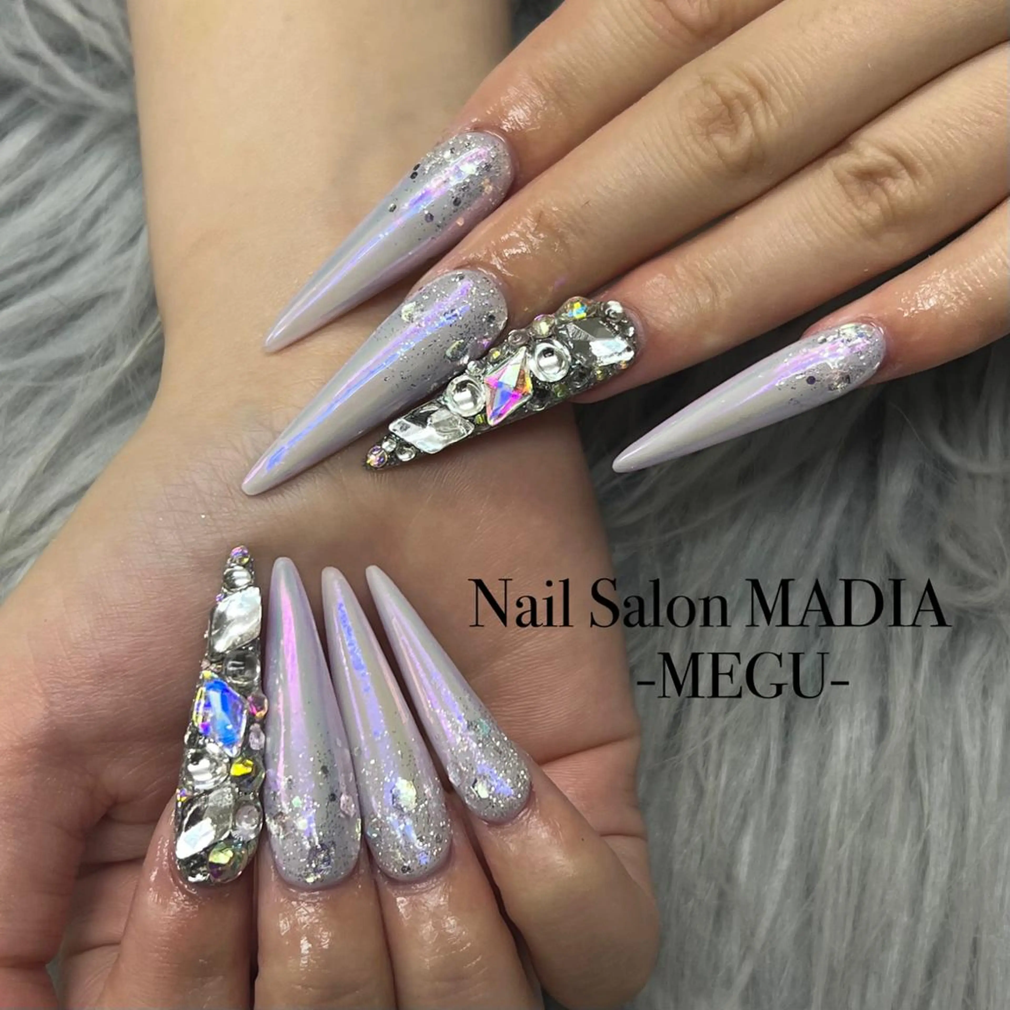 ネイル MADIA MEGUのネイルデザイン