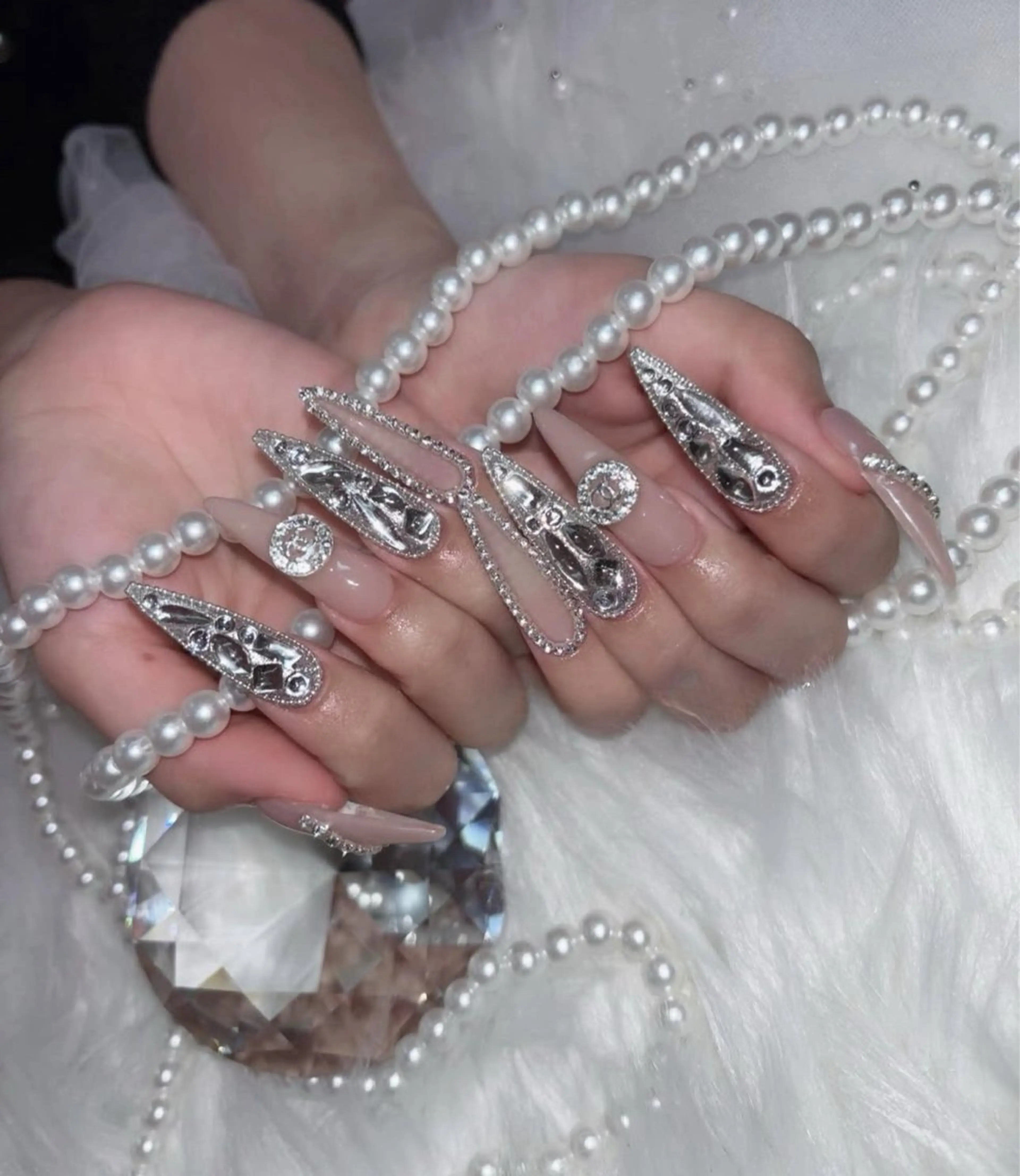 ネイル ハンドネイル ドリスネイルサロン所属・Doris Nail Salonのネイルデザイン