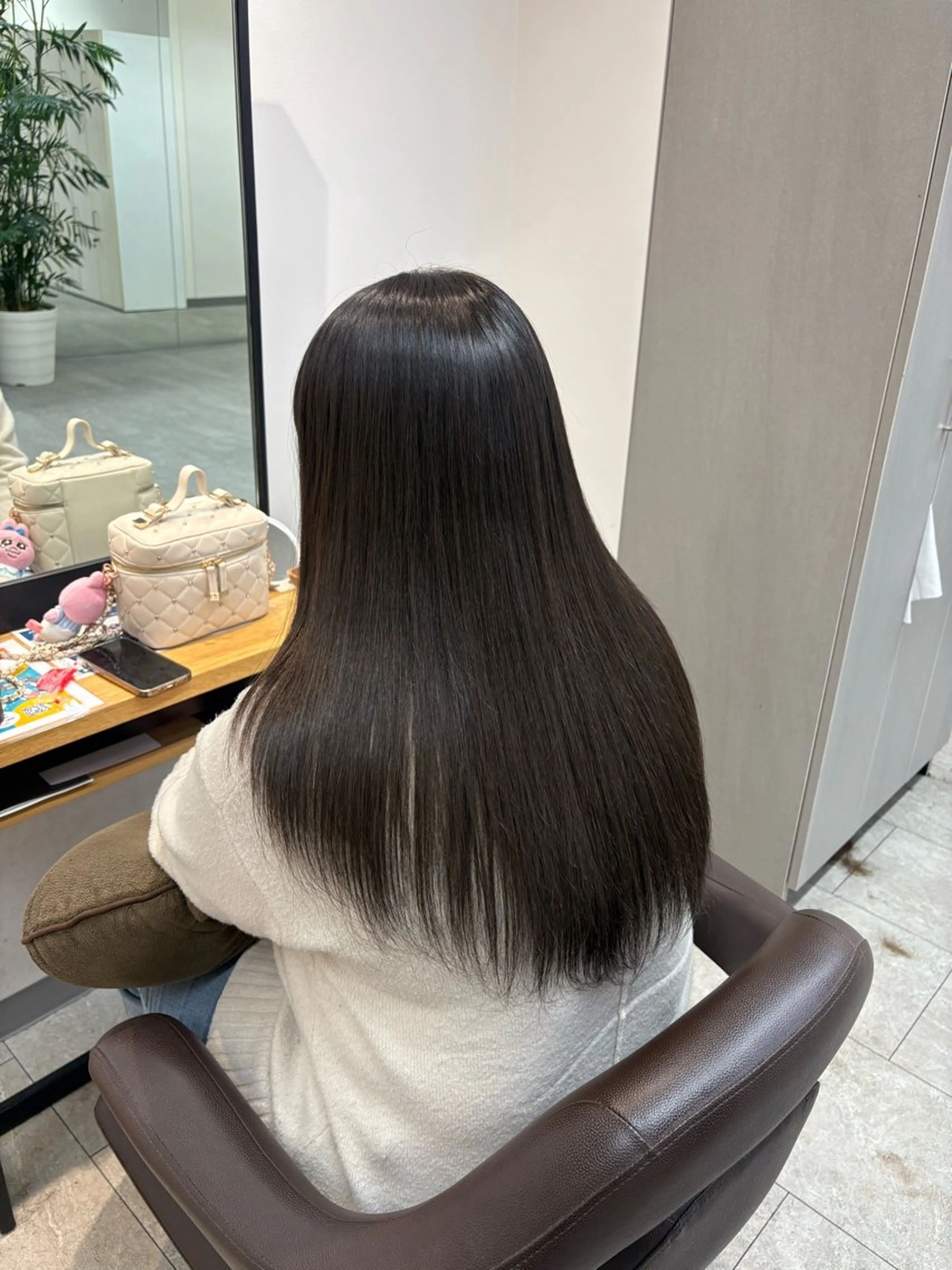 ロング ロング 縮毛矯正 neaf 六本木店所属・六本木🫧ハイライト 望月彩音のヘアスタイル