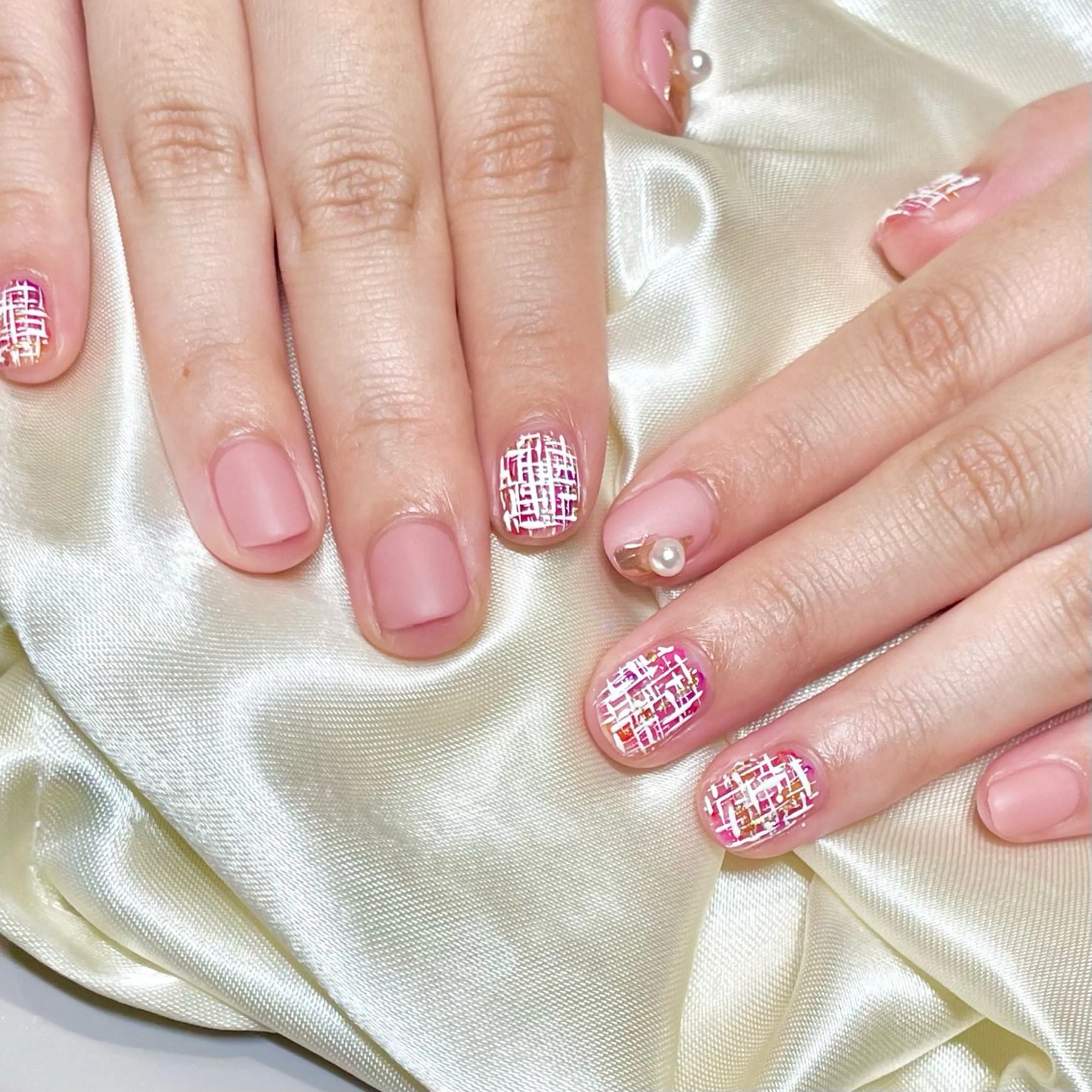ネイル ツイードネイル Nail Salon Y.のネイルデザイン