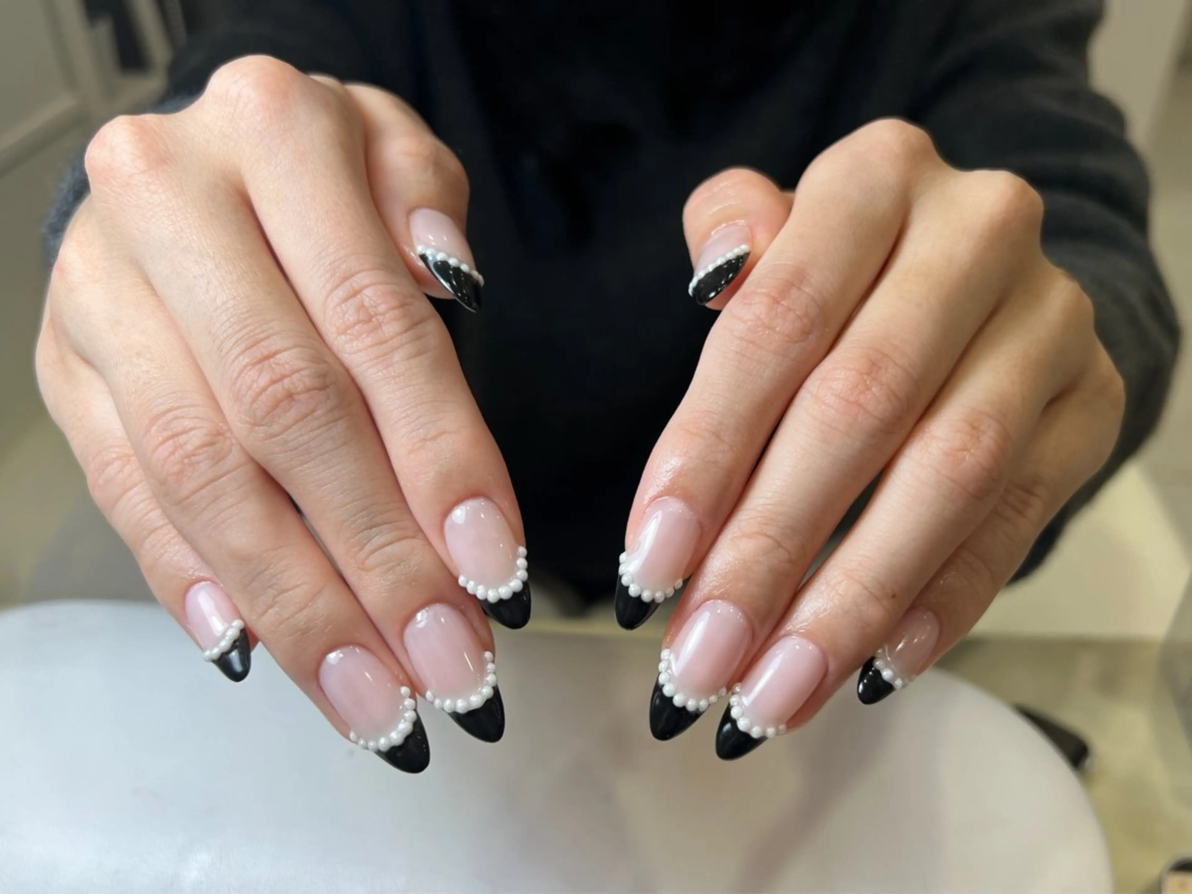 ネイル ボルドー ブラウン チークネイル ドット フットネイル ハンドネイル は なのネイルデザイン