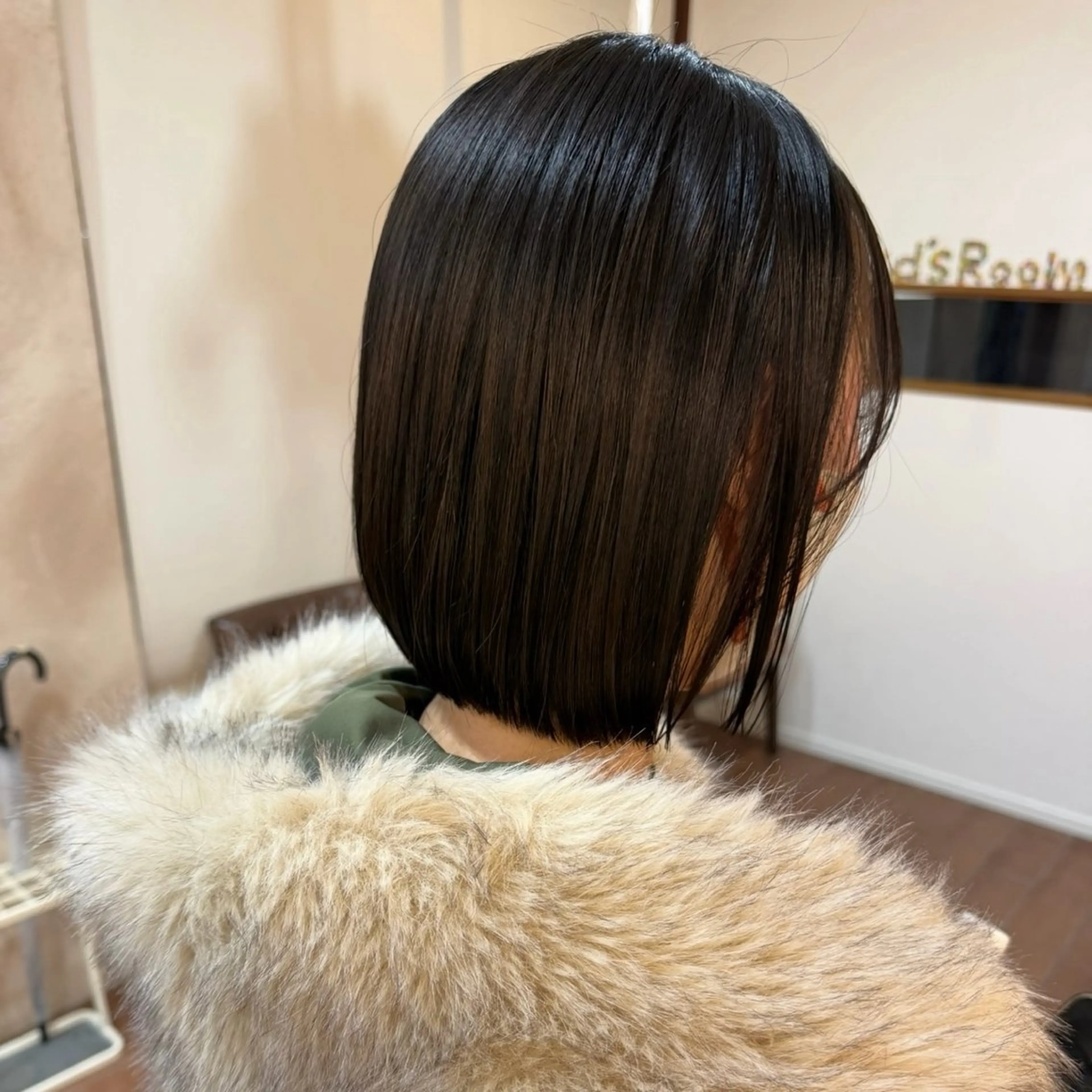 ショート knot hair&products成田公津の杜所属・林 莉瑠のヘアスタイル