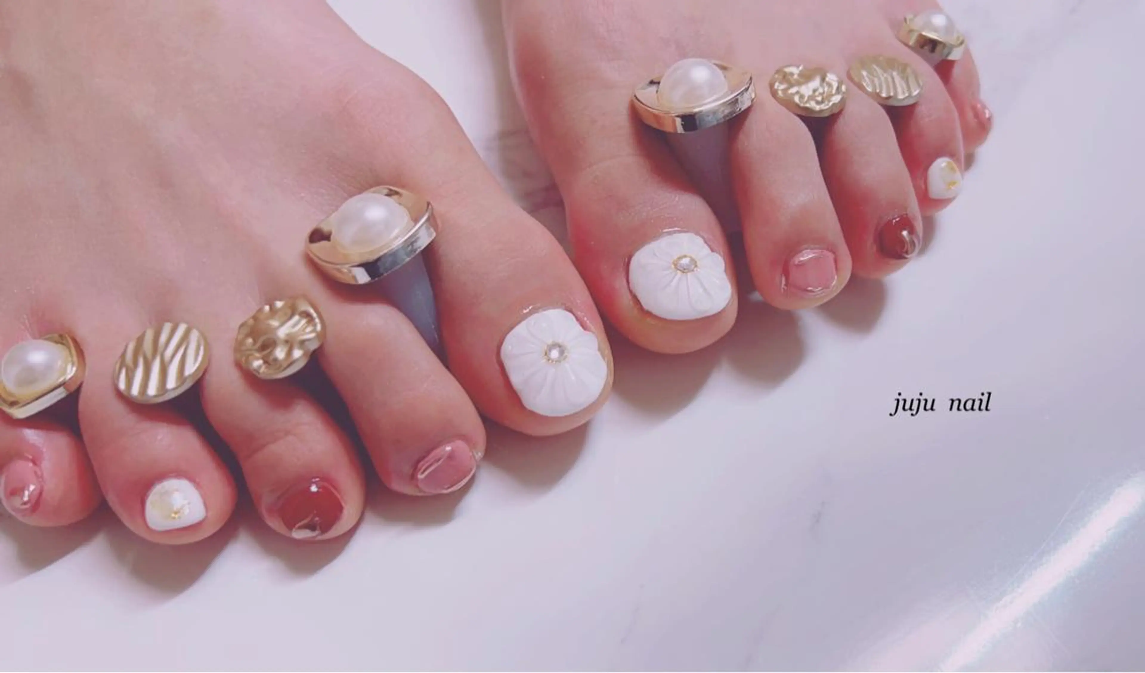 ネイル フットネイル juju nailのネイルデザイン