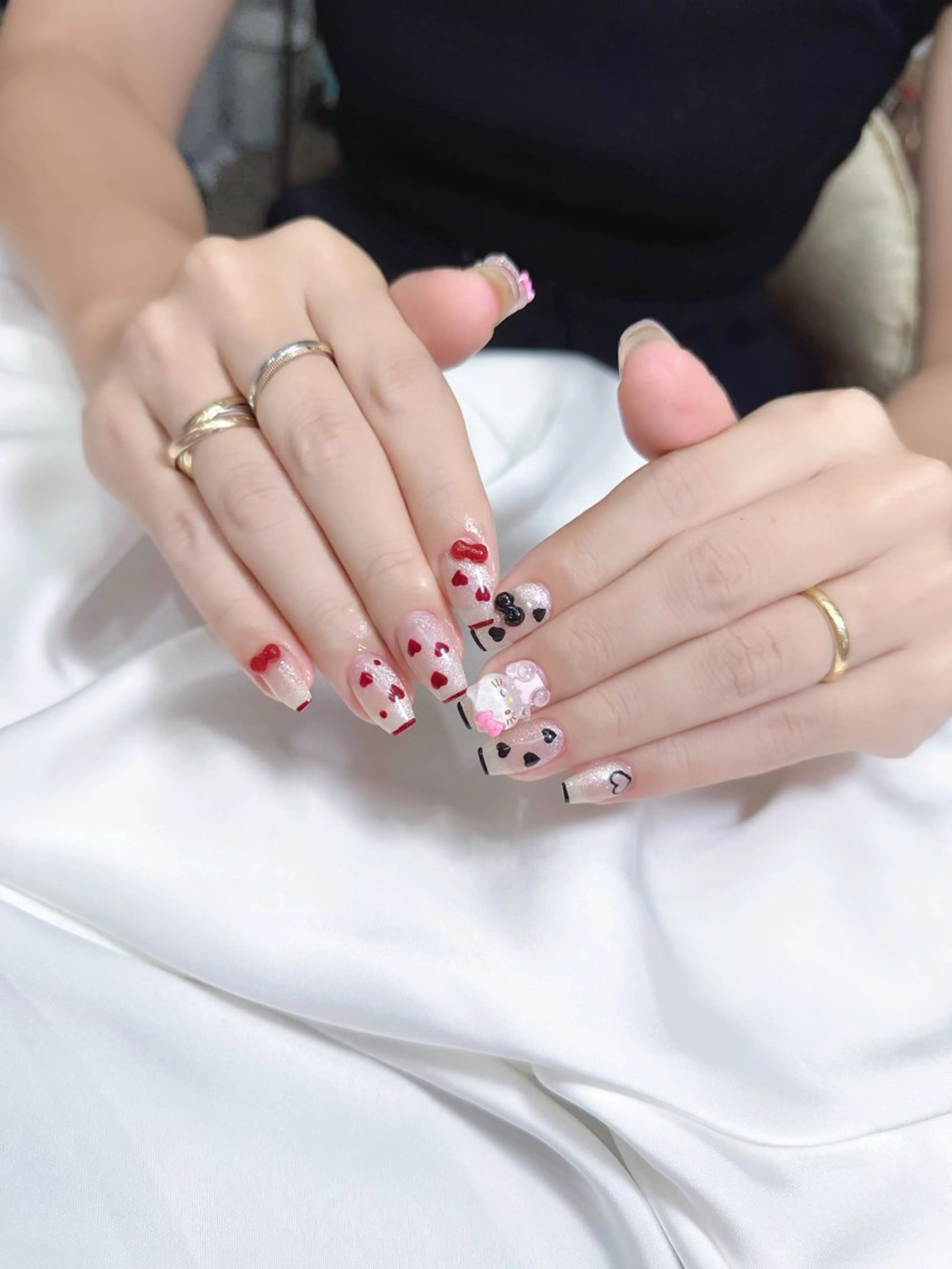 ショート ハンドネイル Bibi beauty spa Osaka所属・Chann Channのネイルデザイン