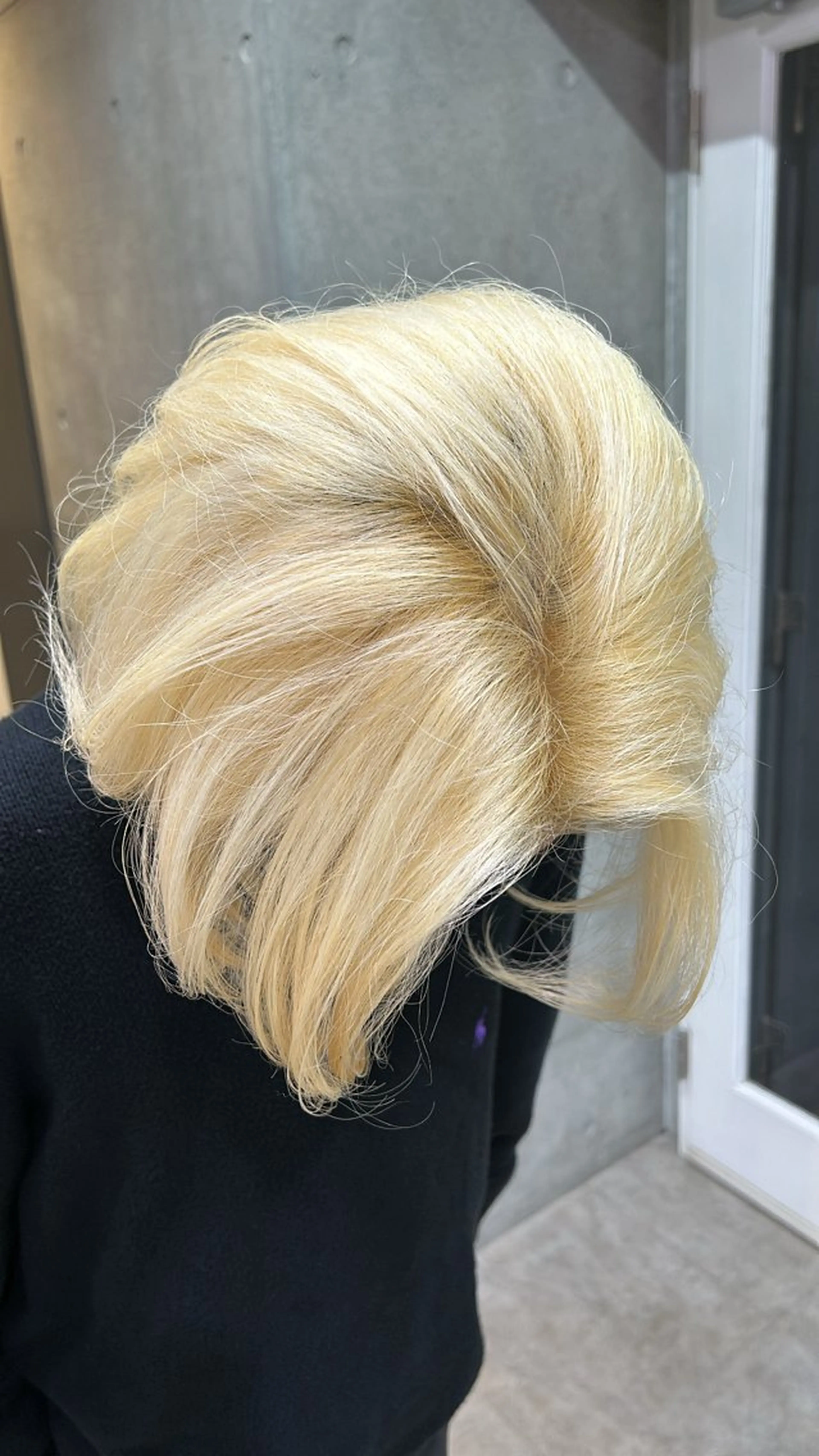 ショート ヘアカラー レイヤー/ブロンド 透明感カラー/ヒロトのヘアスタイル