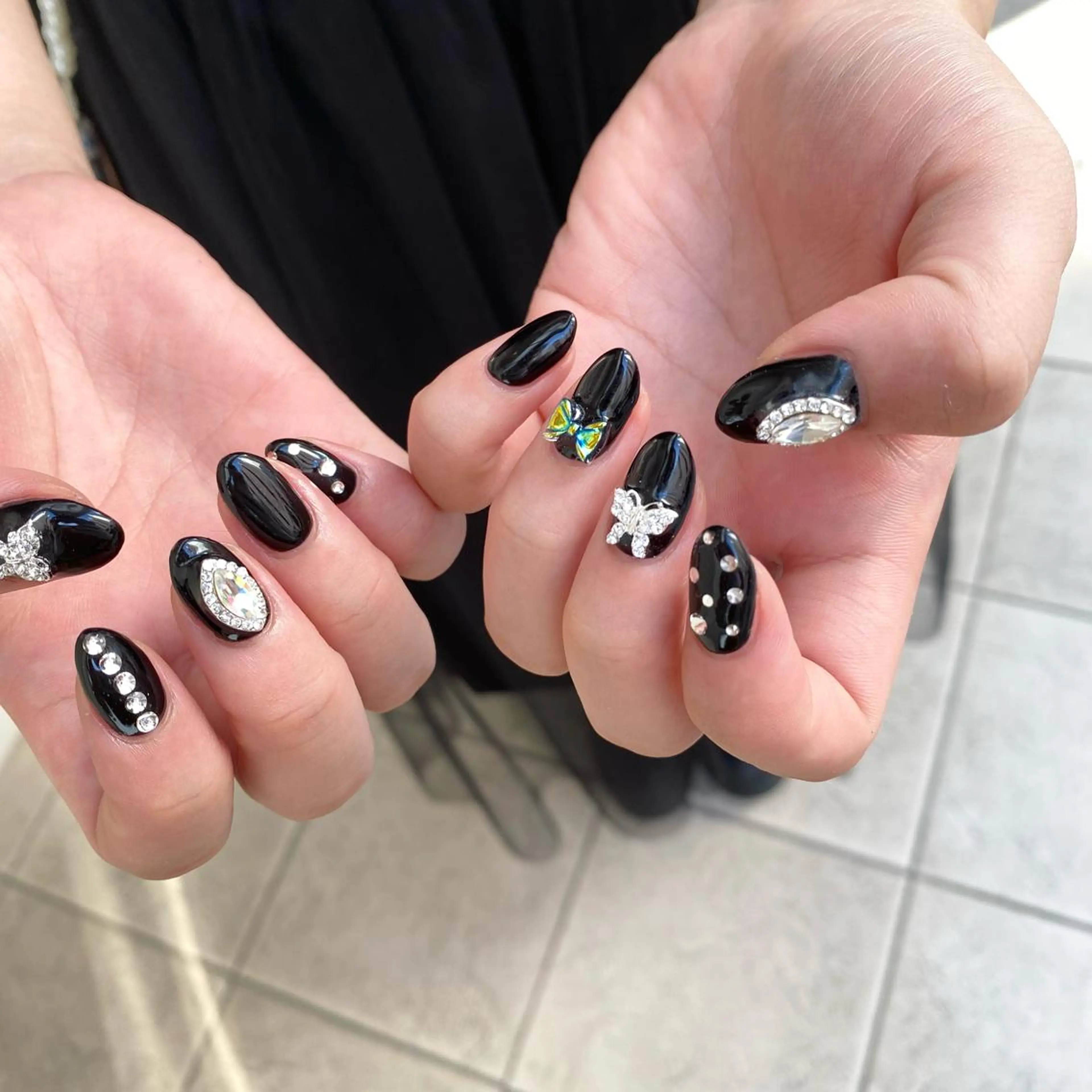 ネイル ハンドネイル pro.m Kanonのネイルデザイン