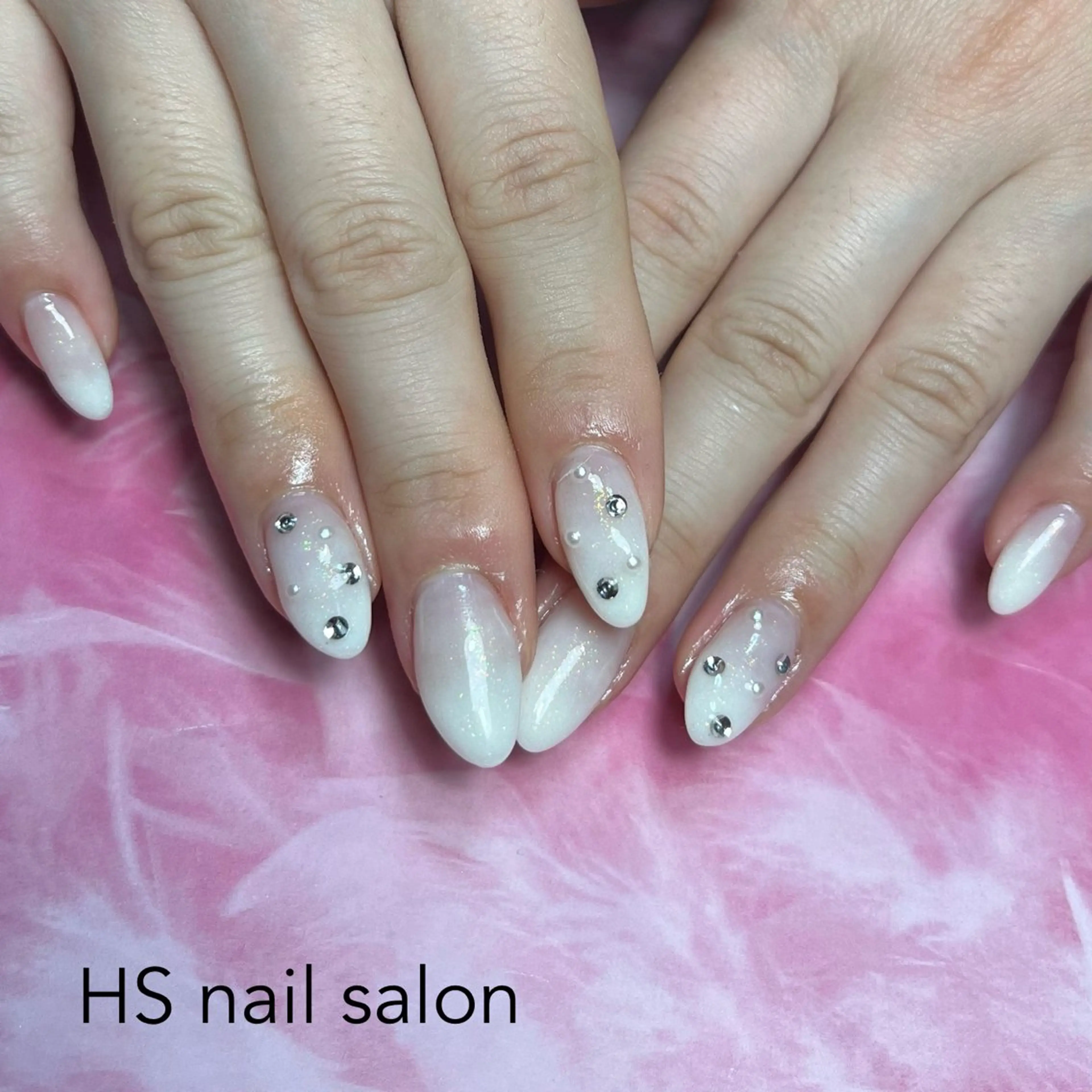 セミロング ハンドネイル hs nail salonのネイルデザイン
