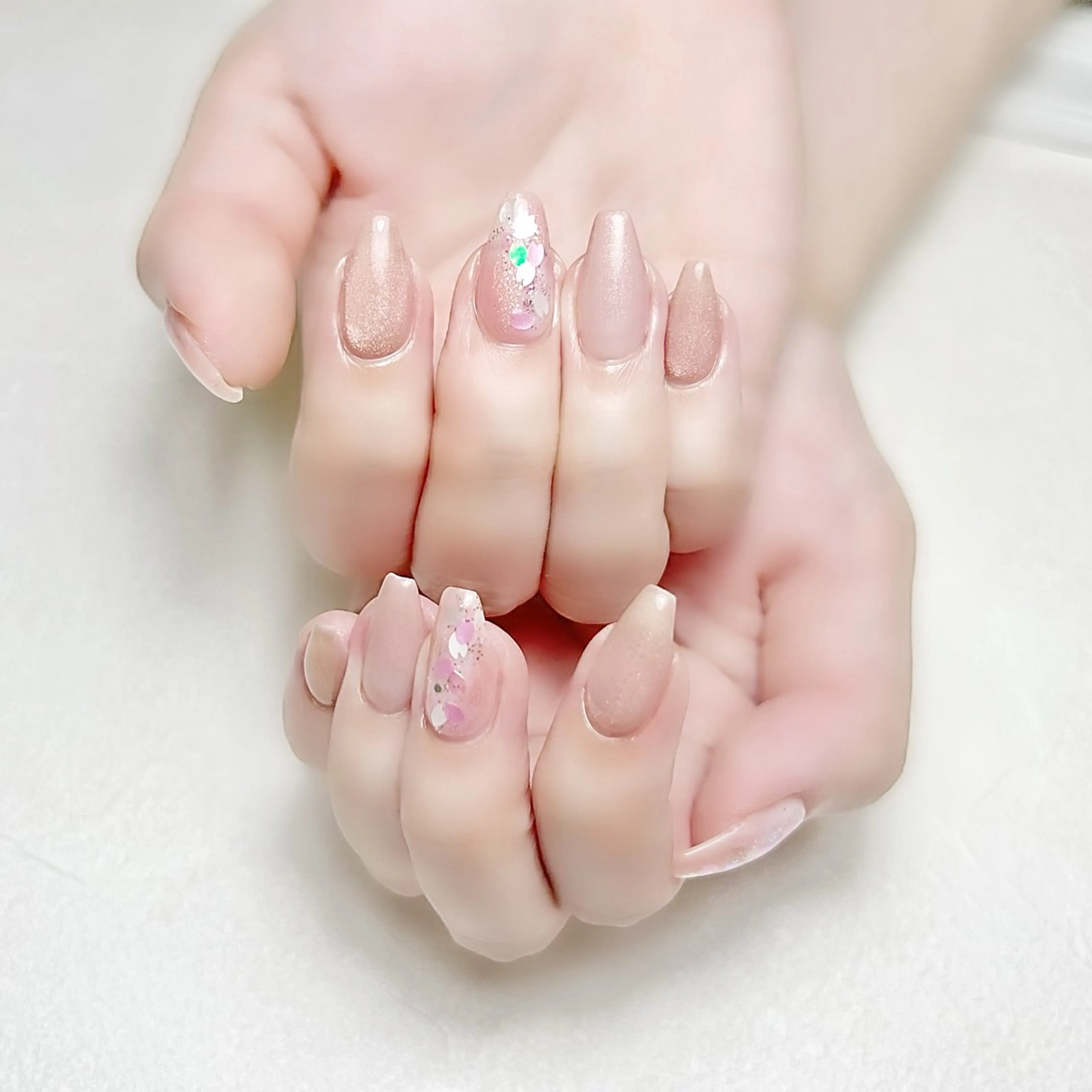 ネイル マグネットネイル オフィスネイル シンプルネイル 春ネイル rouse nail RISATOのネイルデザイン