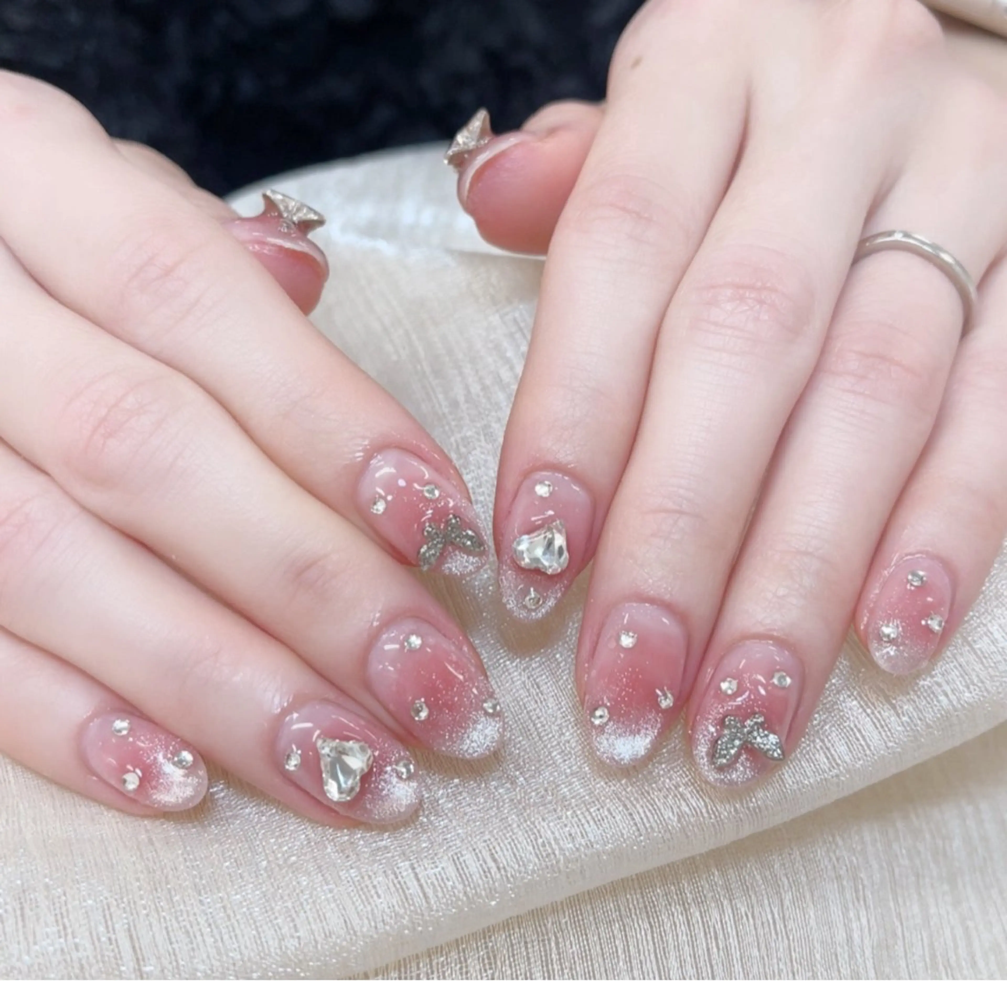ネイル HIN NAILのネイルデザイン