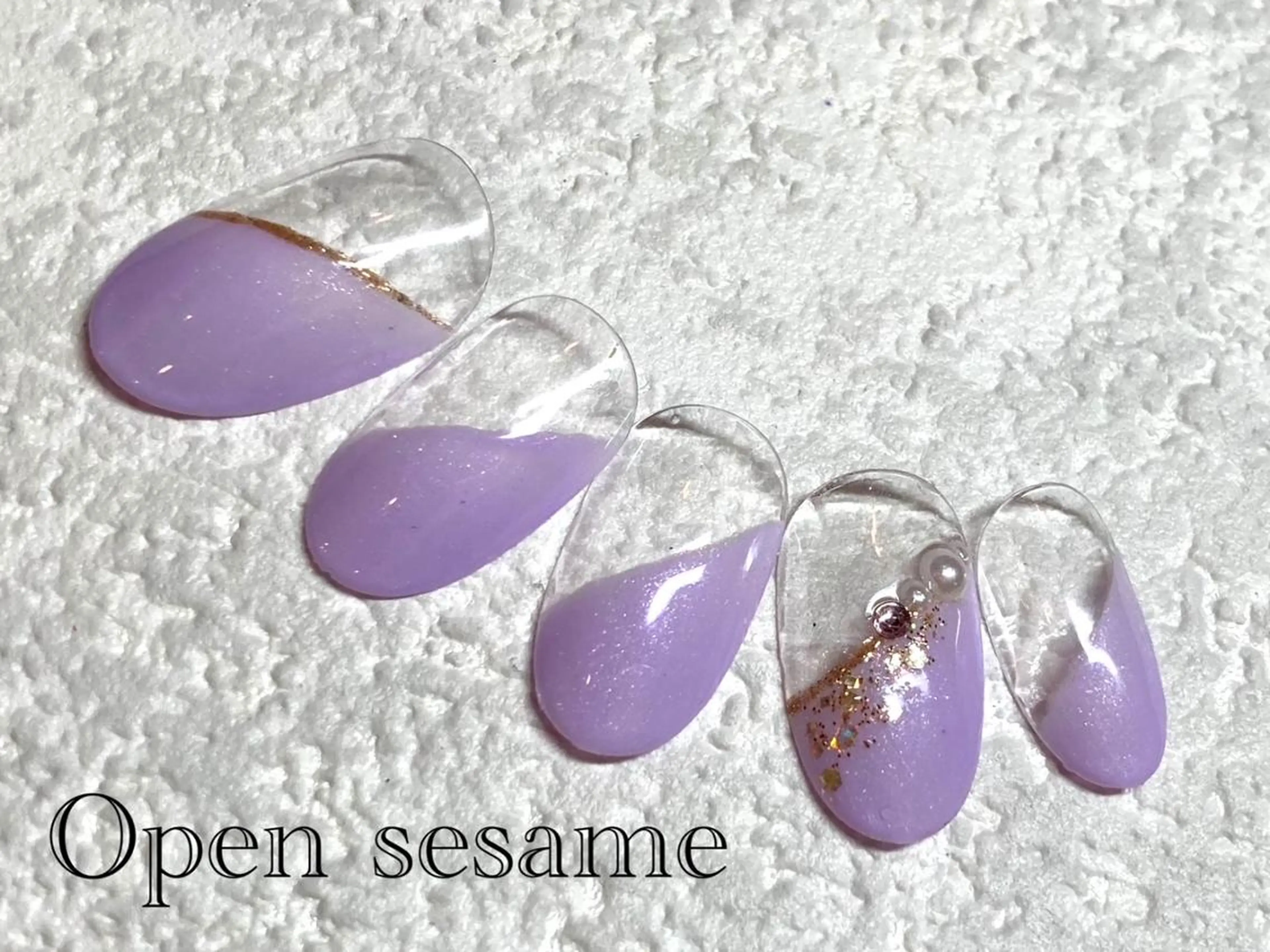 ネイル 遠藤 志乃のネイルデザイン