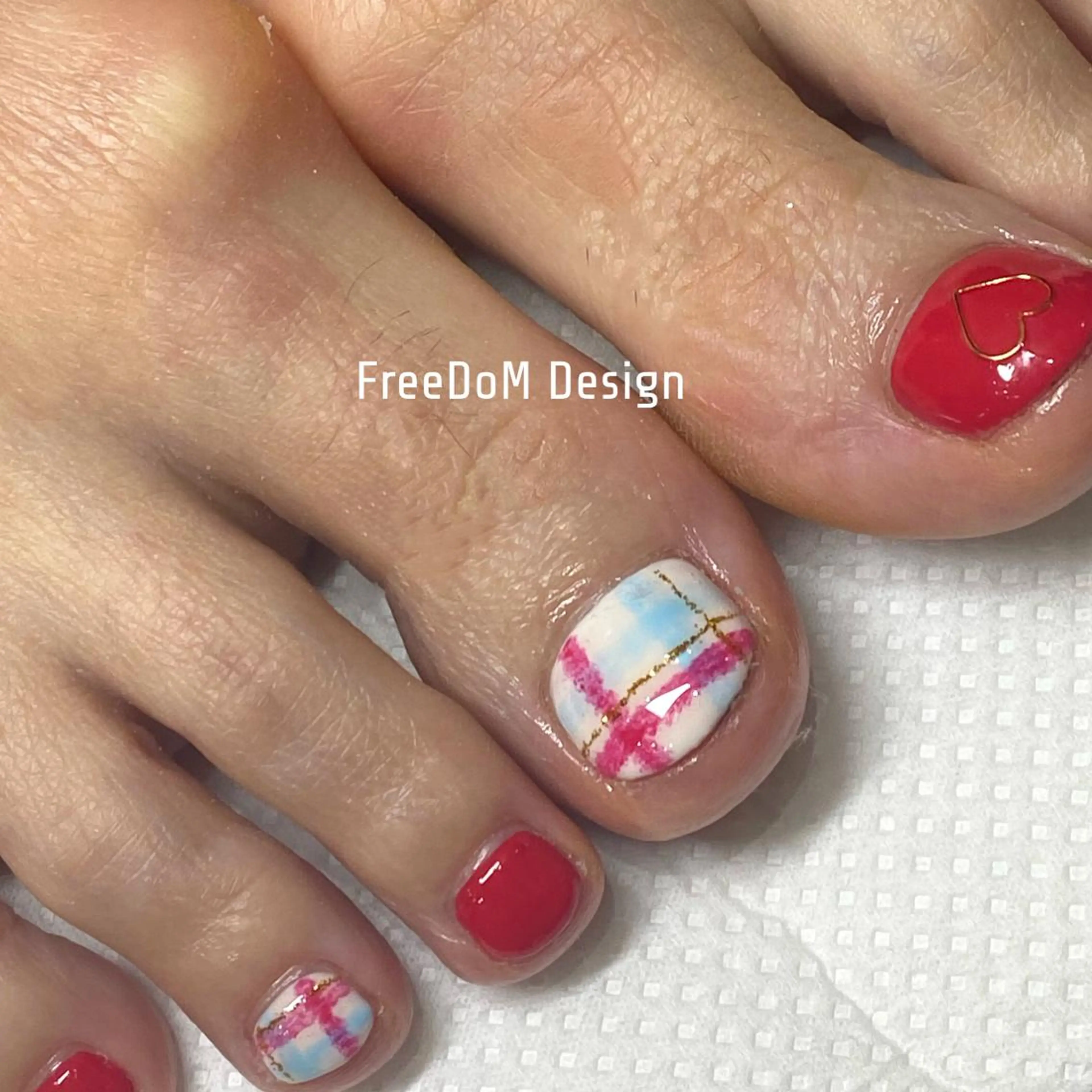 ネイル フットネイル ＦreeDoＭ   Design所属・W KUMIのネイルデザイン