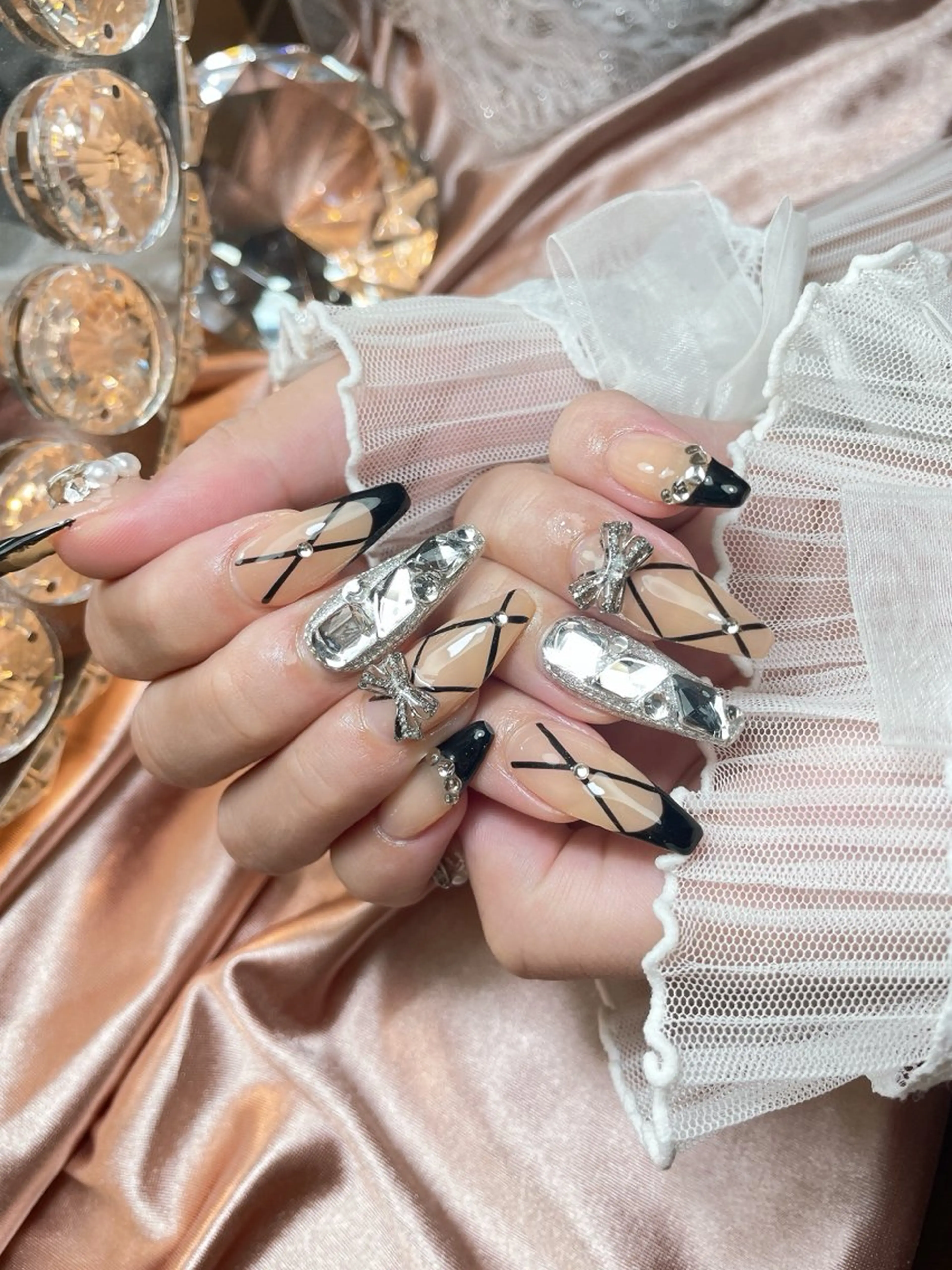 ネイル 23時まで❤︎韓国、 ワンホンネイルのネイルデザイン