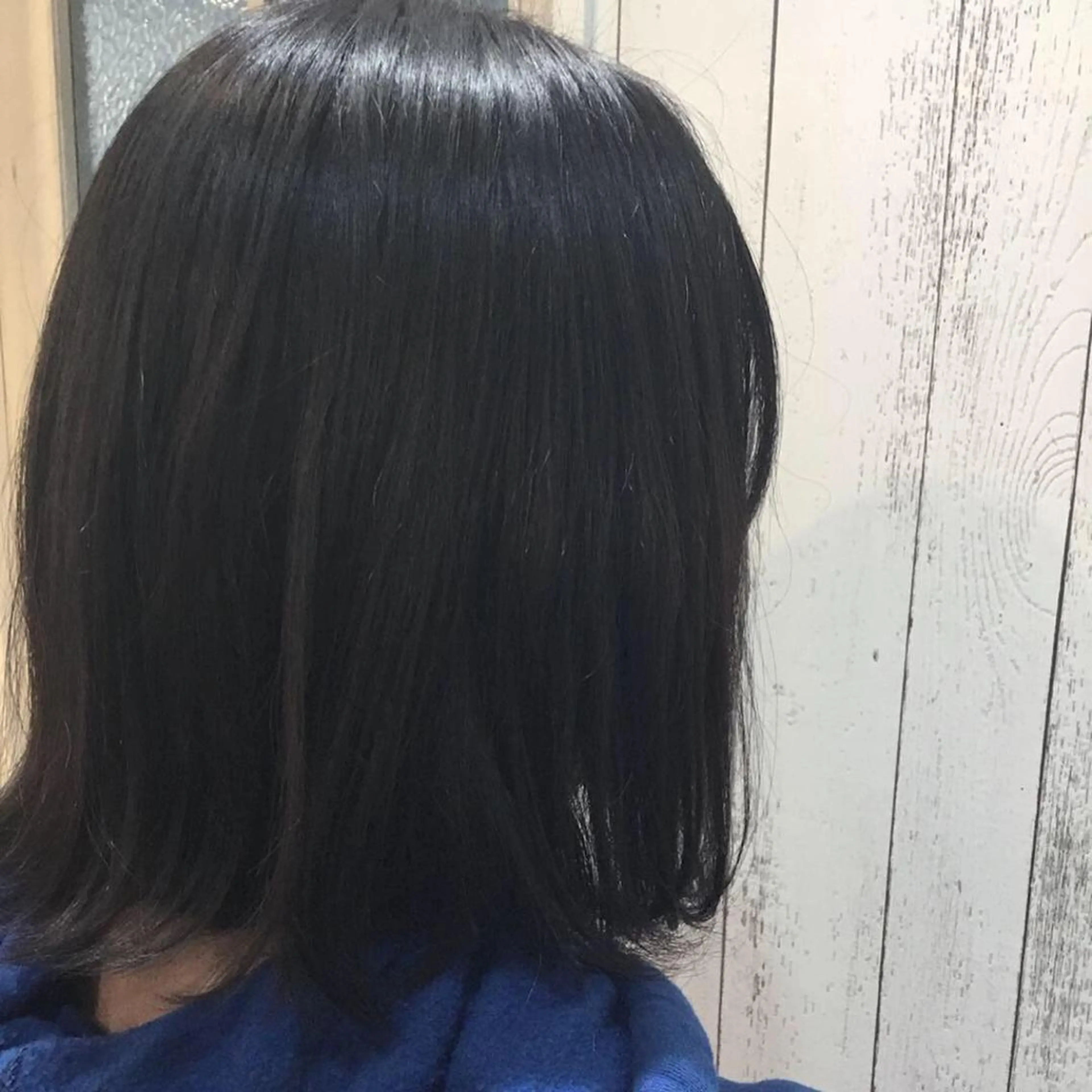 ミディアム カラー embrace エンブレイスのヘアスタイル