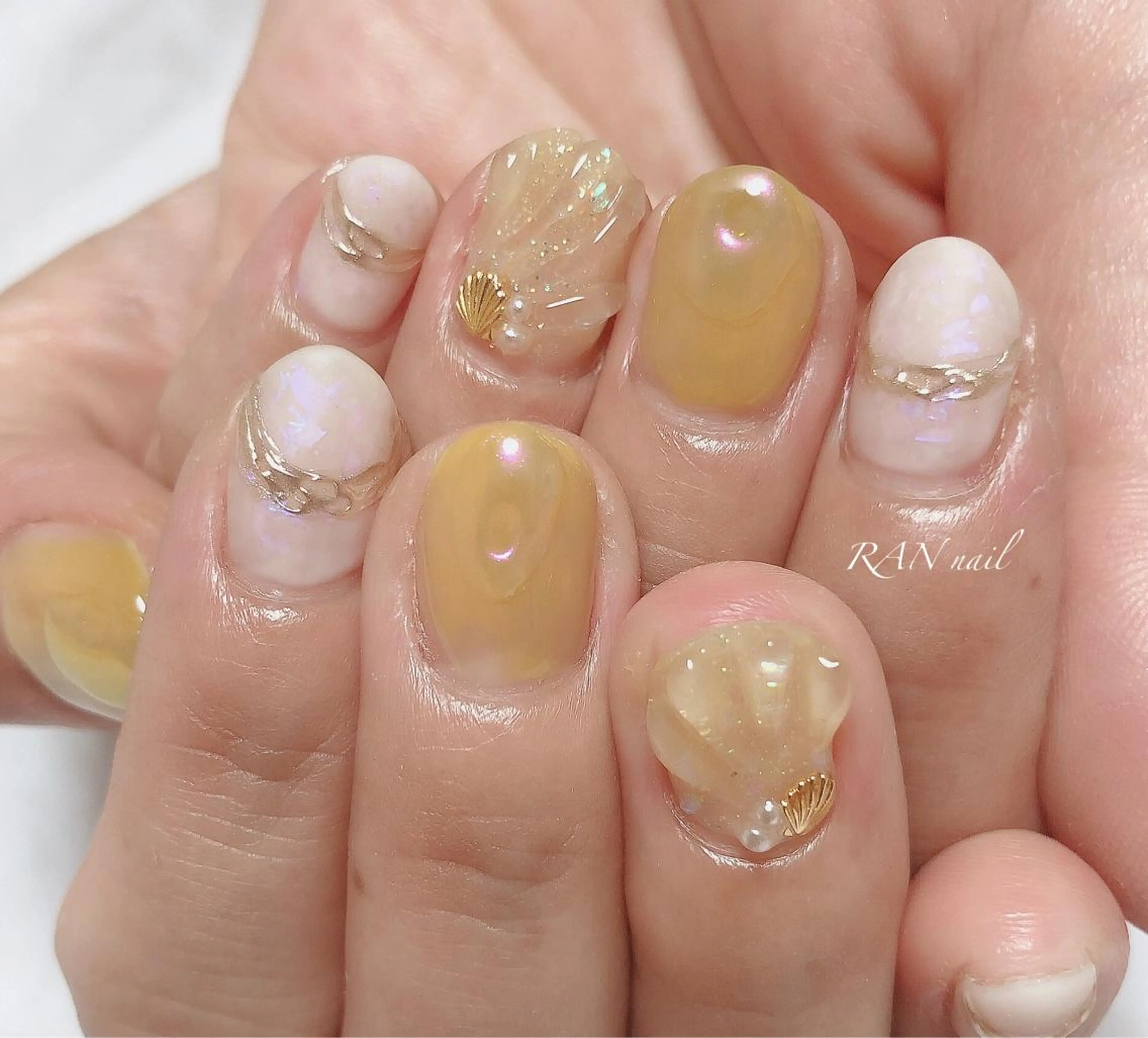 ネイル オーロラネイル フットネイル ジェルネイル 氷ネイル・うるうるネイル パラジェル RAN nail 〜ランネイル〜所属・RAN nailのネイルデザイン