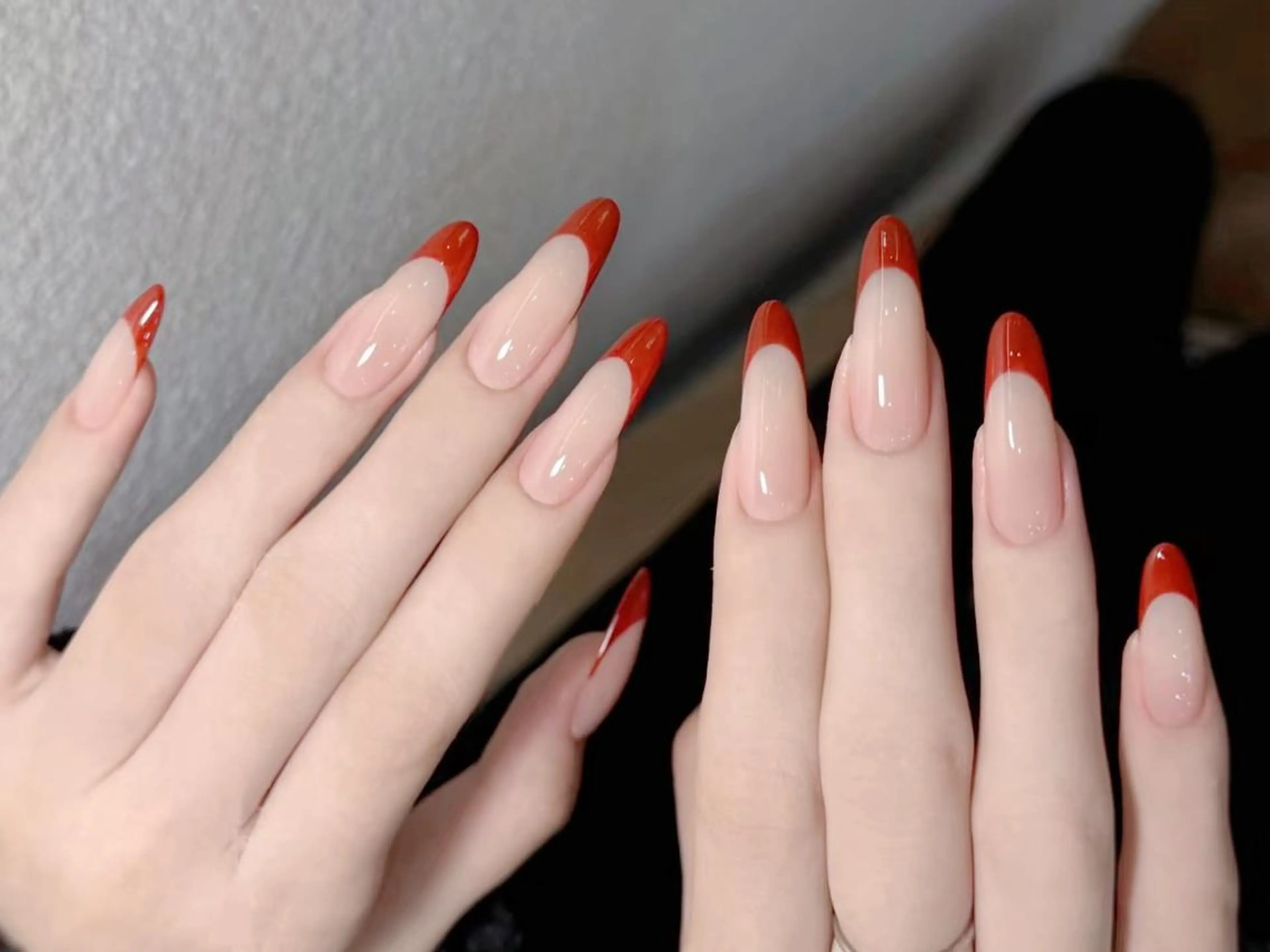 ネイル オーロラネイル チークネイル 長さ出し フットネイル フレンチネイル Kitty Nail salonのネイルデザイン