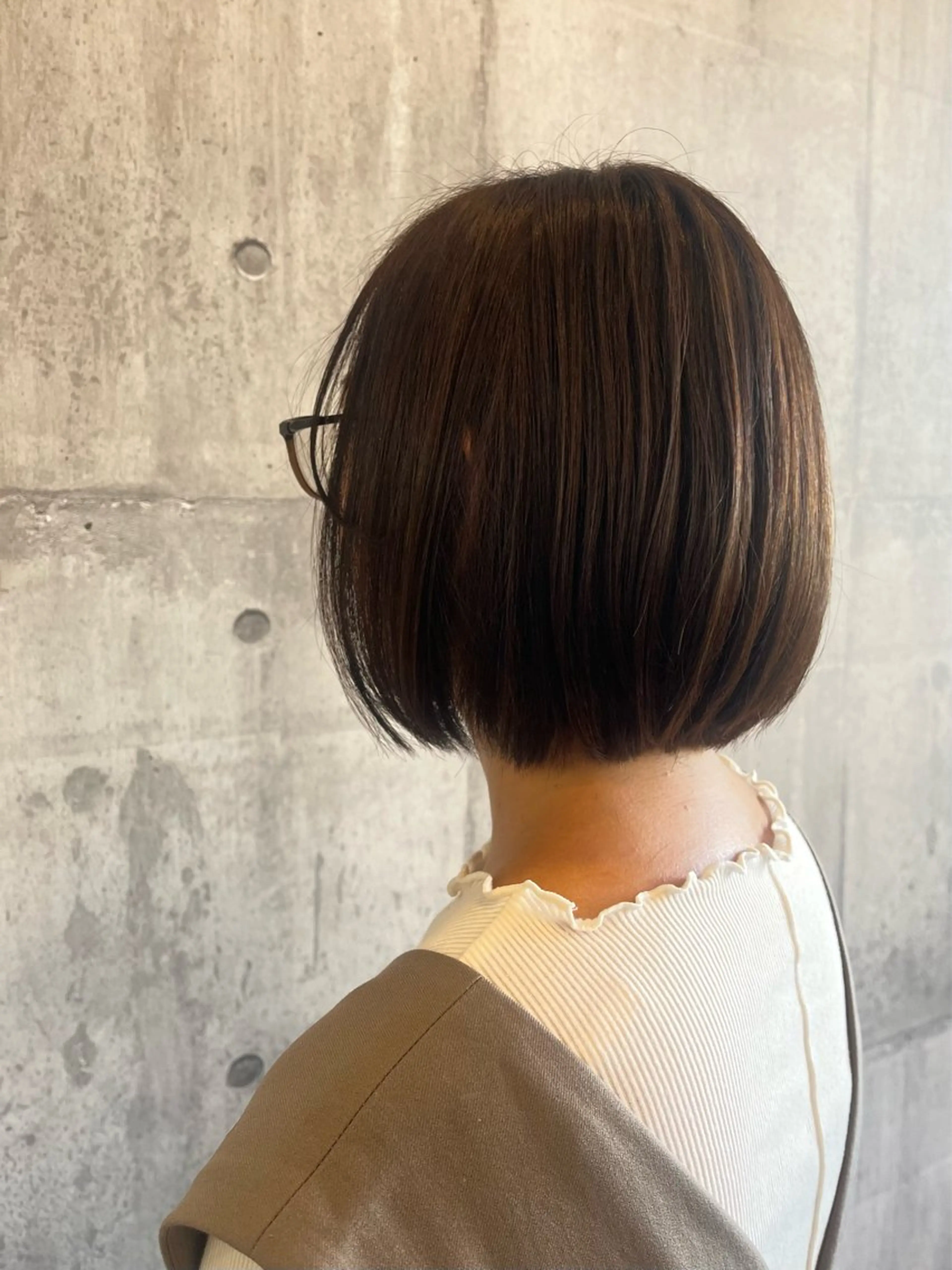 ショート ボブ カット ヘッドスパ いけだ さやかのヘアスタイル