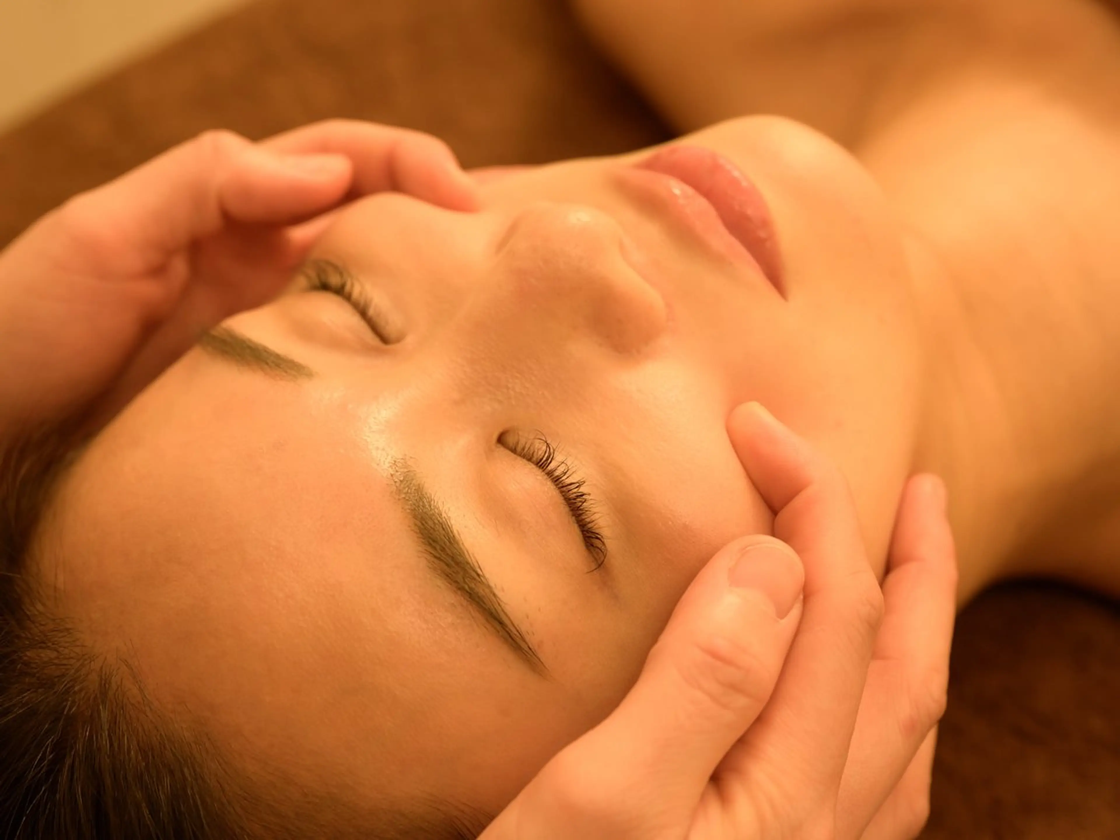 メイクしたまま！【小顔セラピー　40分】肩こり・眼精疲労・ドライヘッド・小顔矯正の写真