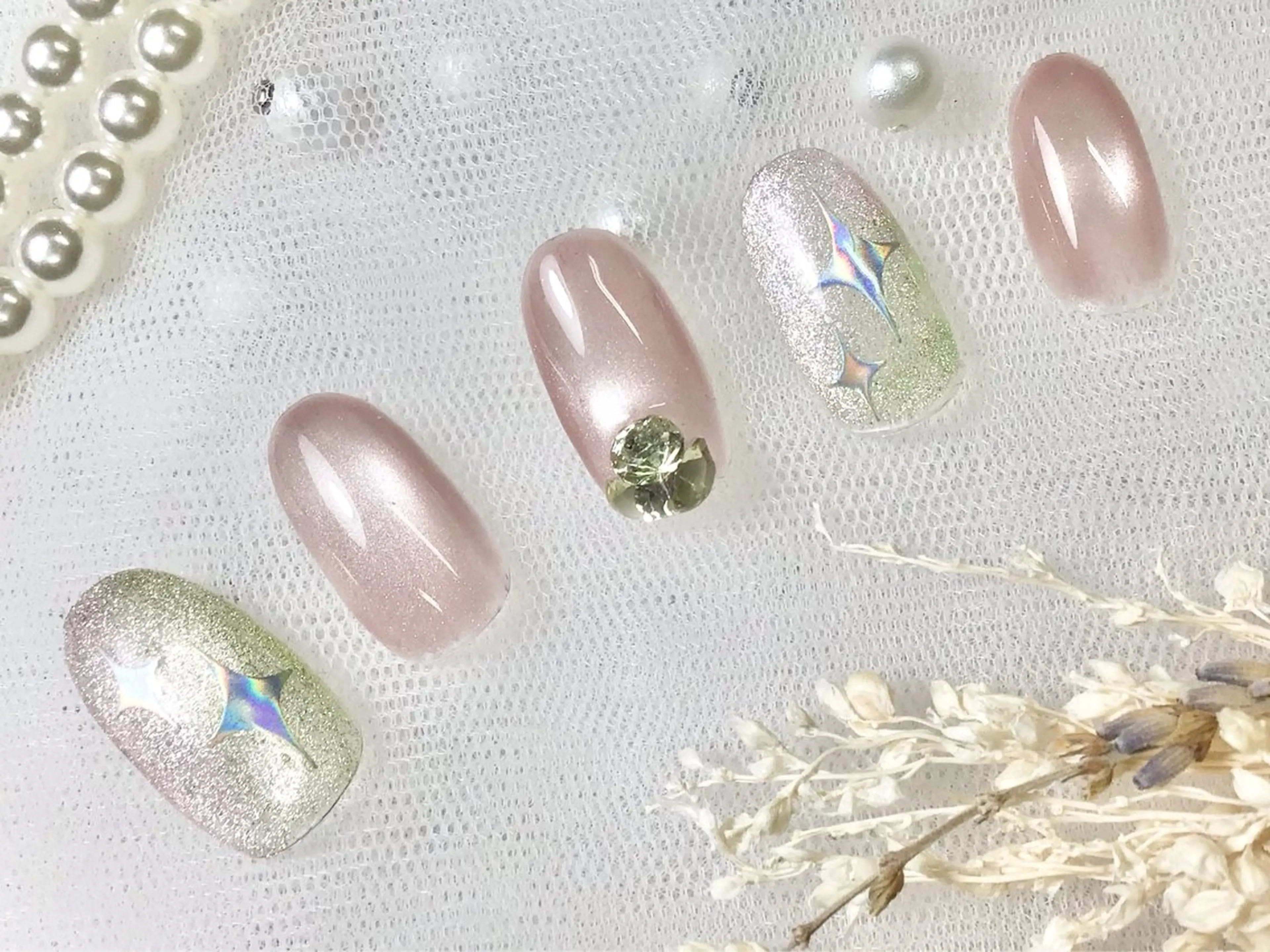 ネイル ハンドネイル ネイルPetit Ribbonのネイルデザイン