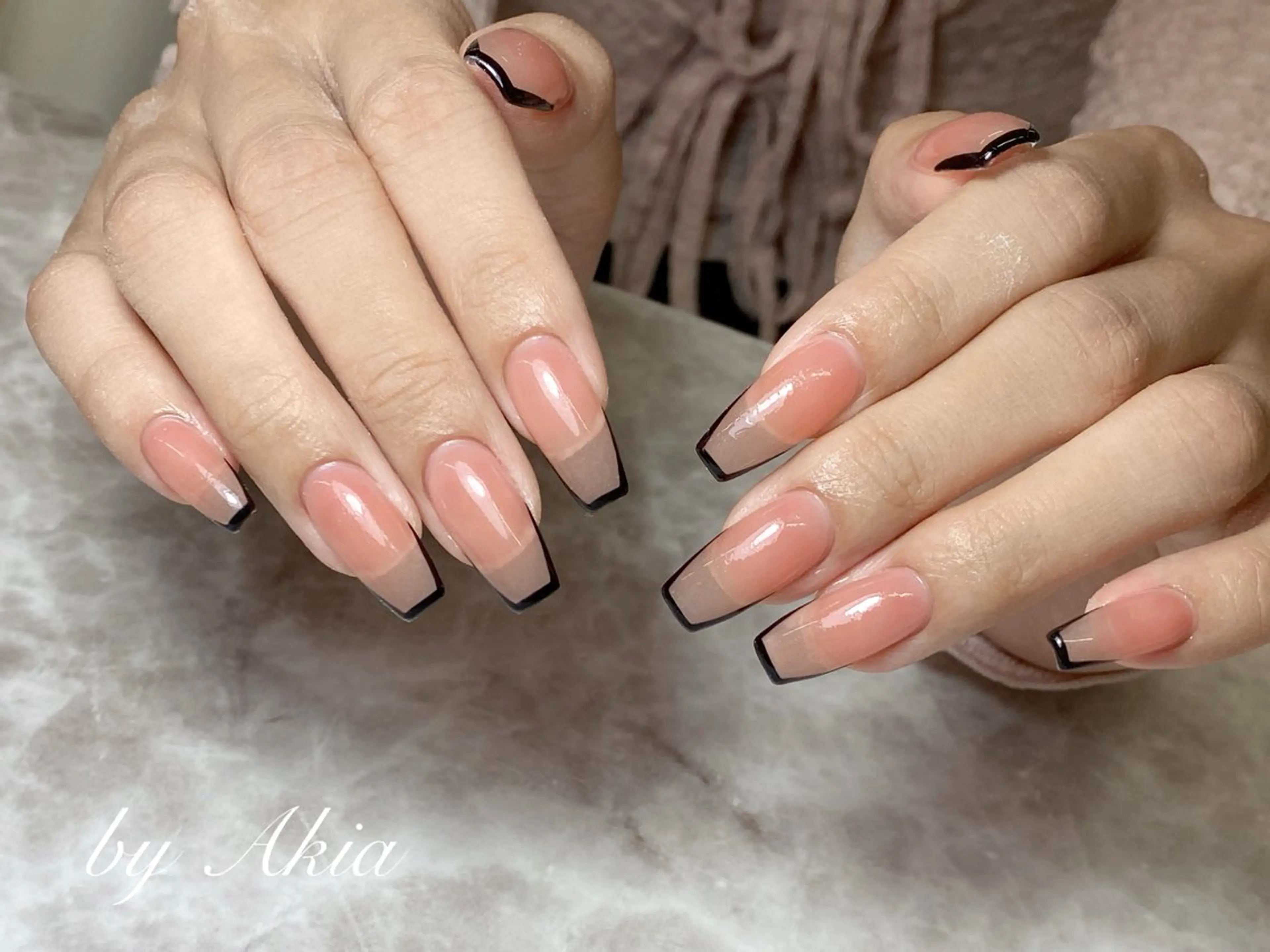 ネイル ハンドネイル ハンドケア 閨匠ビューティサロン 銀座店のネイルデザイン