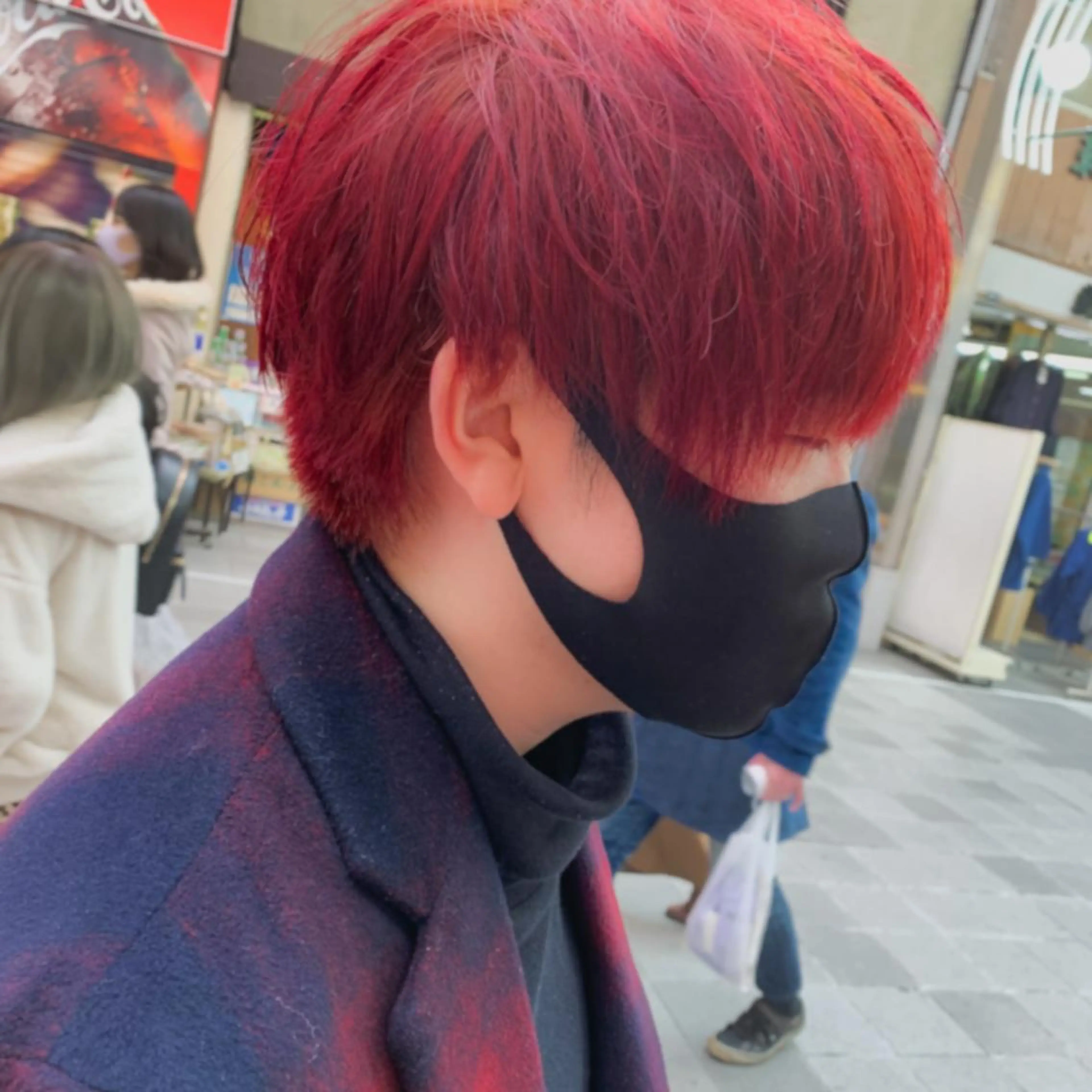 ショート カラー ヘアアレンジ メンズ レッドカラー 今村公介 ブリーチ特化、派手髪のヘアスタイル