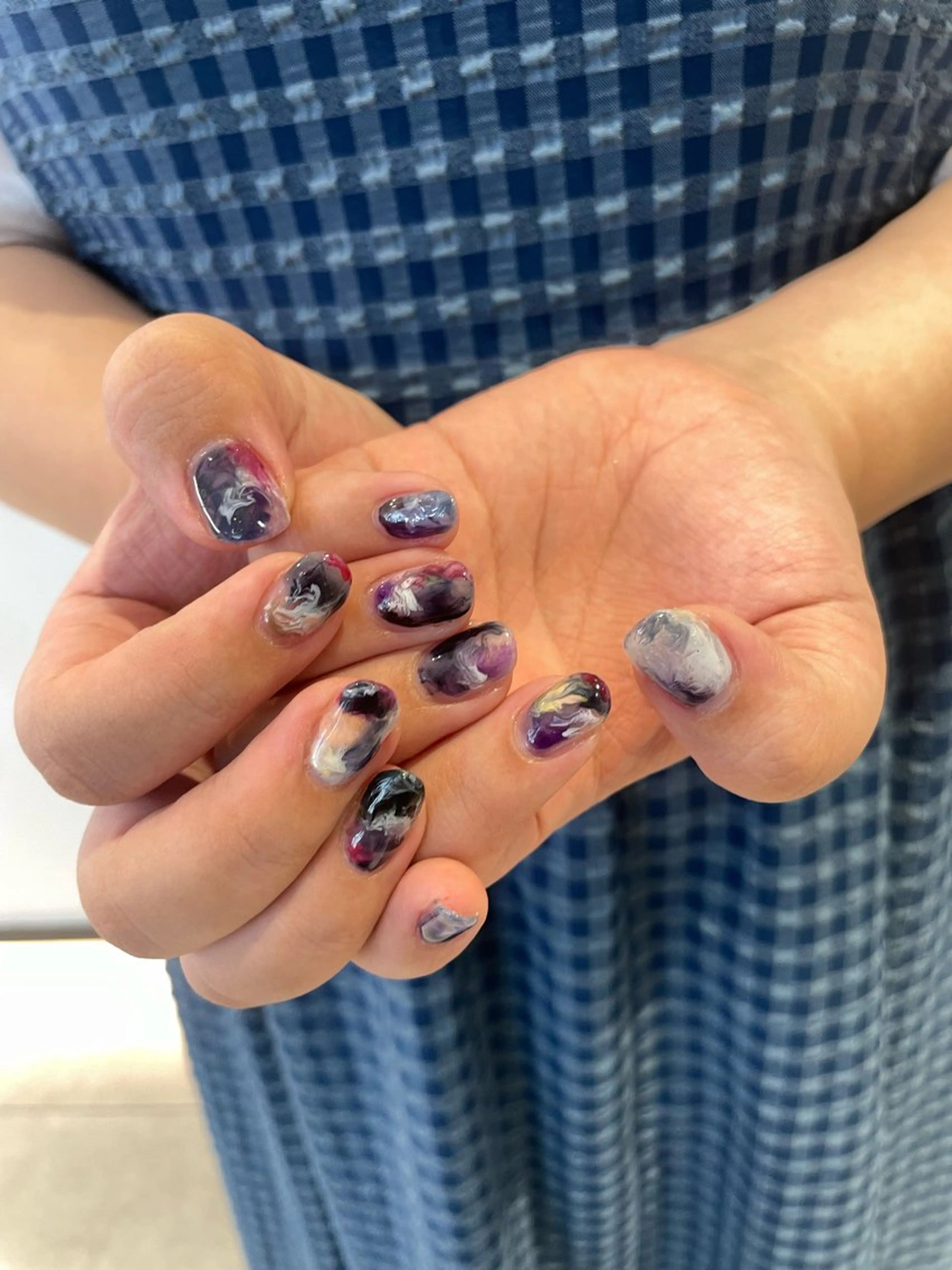 ネイル ハンドネイル 🌟暖色系ハイトーン 🌟AIのヘアスタイル