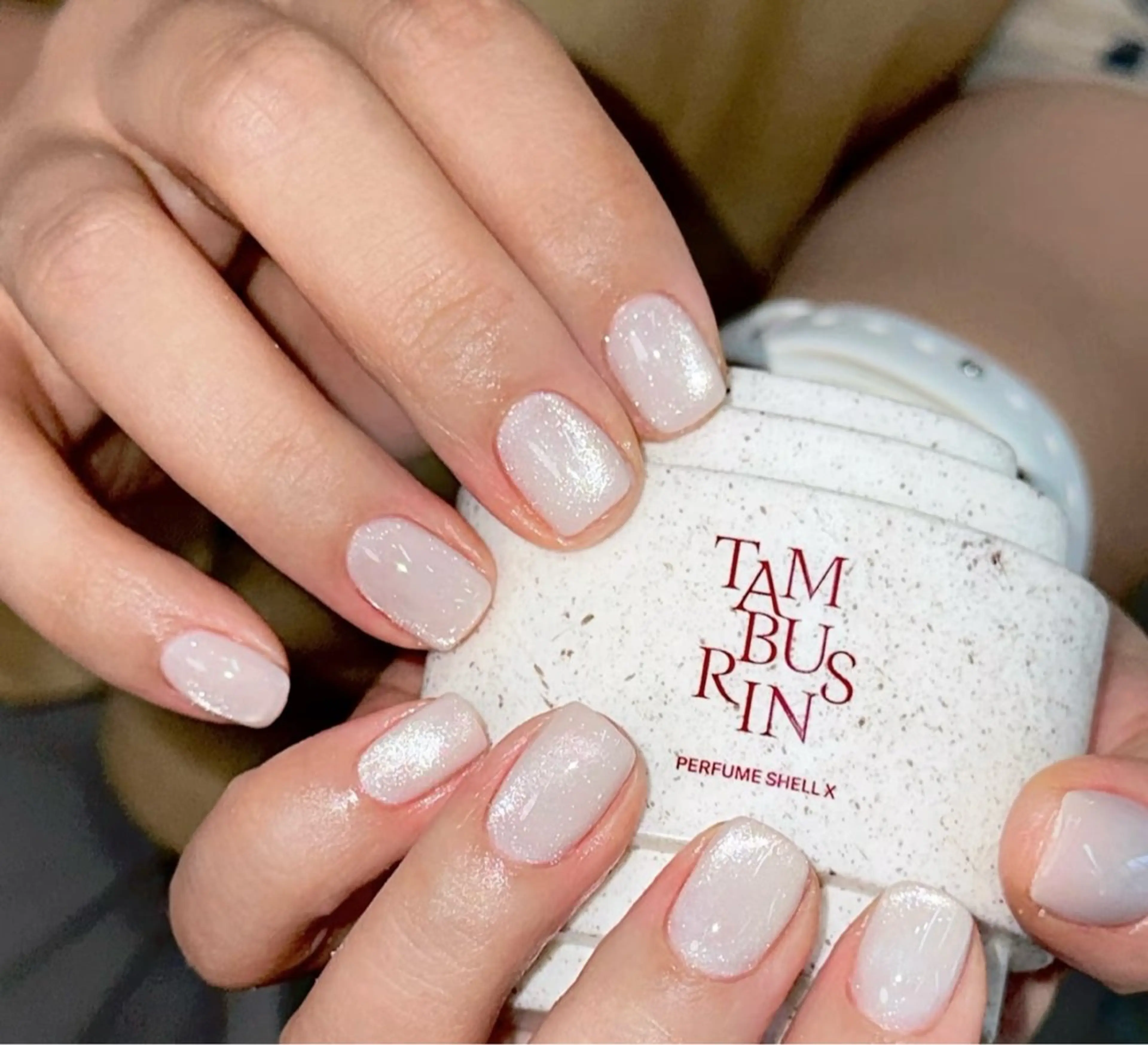 オーロラ/ミラーパウダーネイルの写真