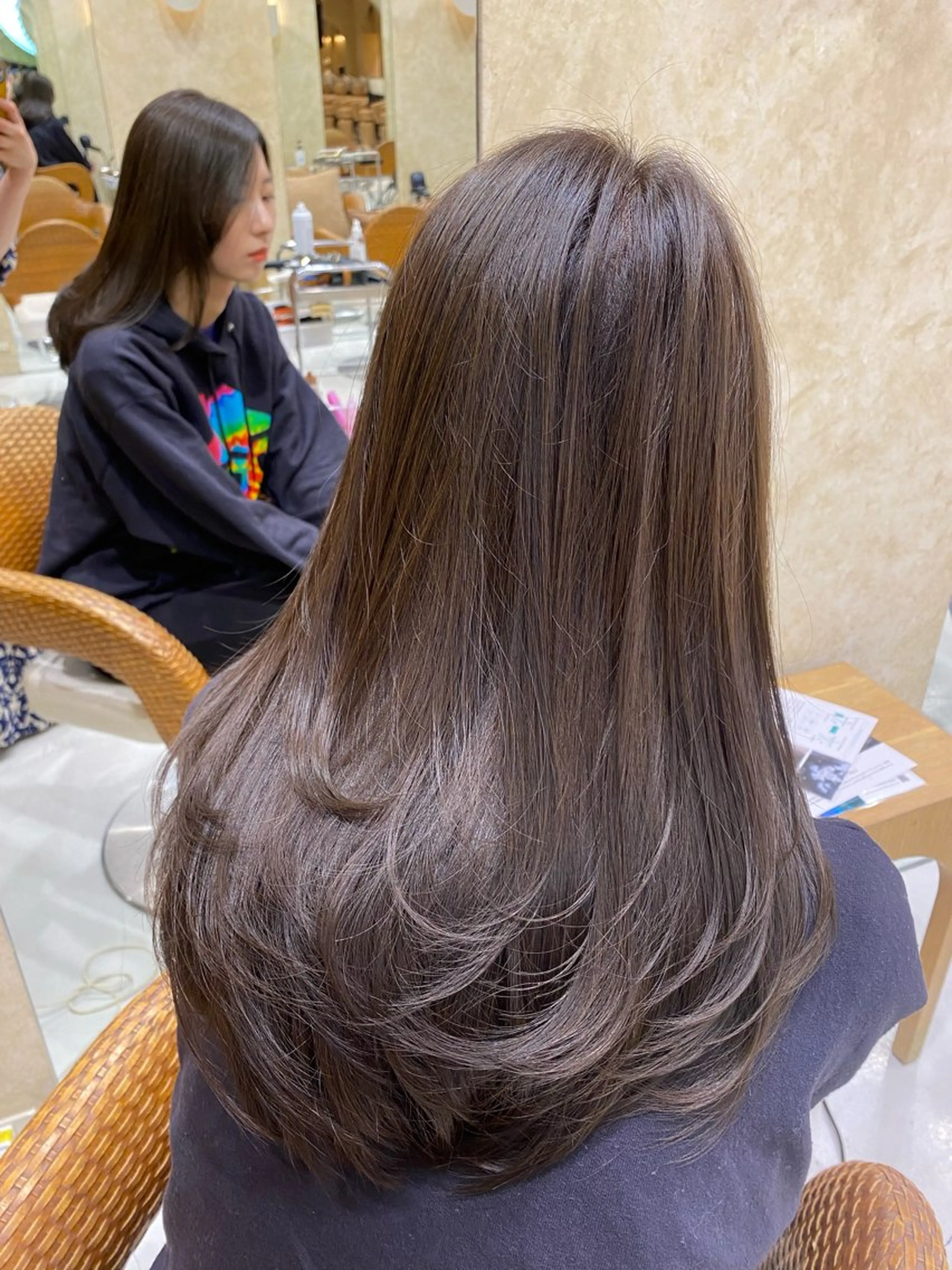 ロング カラー Tierra 原宿所属・関 日葉里のヘアスタイル