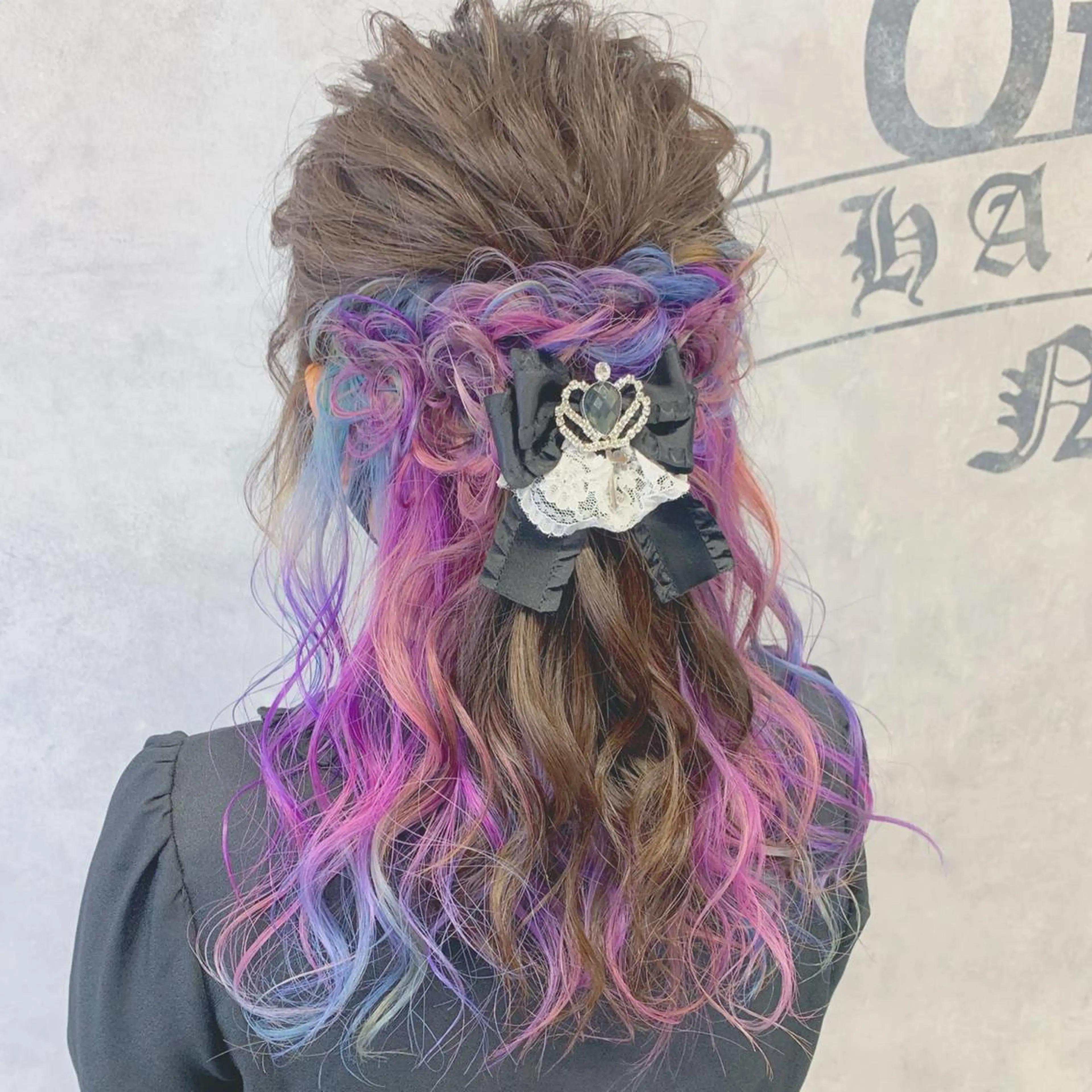 セミロング Cielroシェイロ所属・ブリーチ&エクステ 🥀ケアカラー特化のヘアスタイル