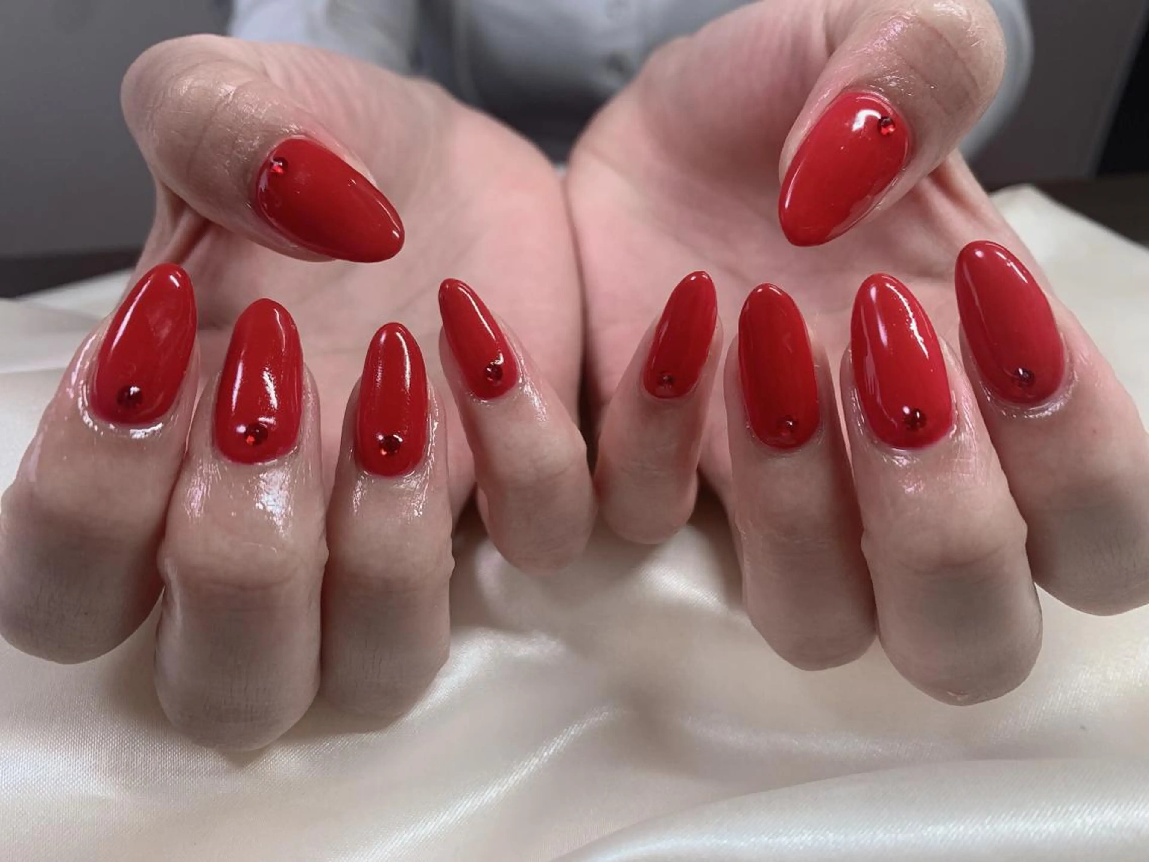 ネイル ワンカラーネイル ストーンネイル kikinail 溝の口のネイルデザイン