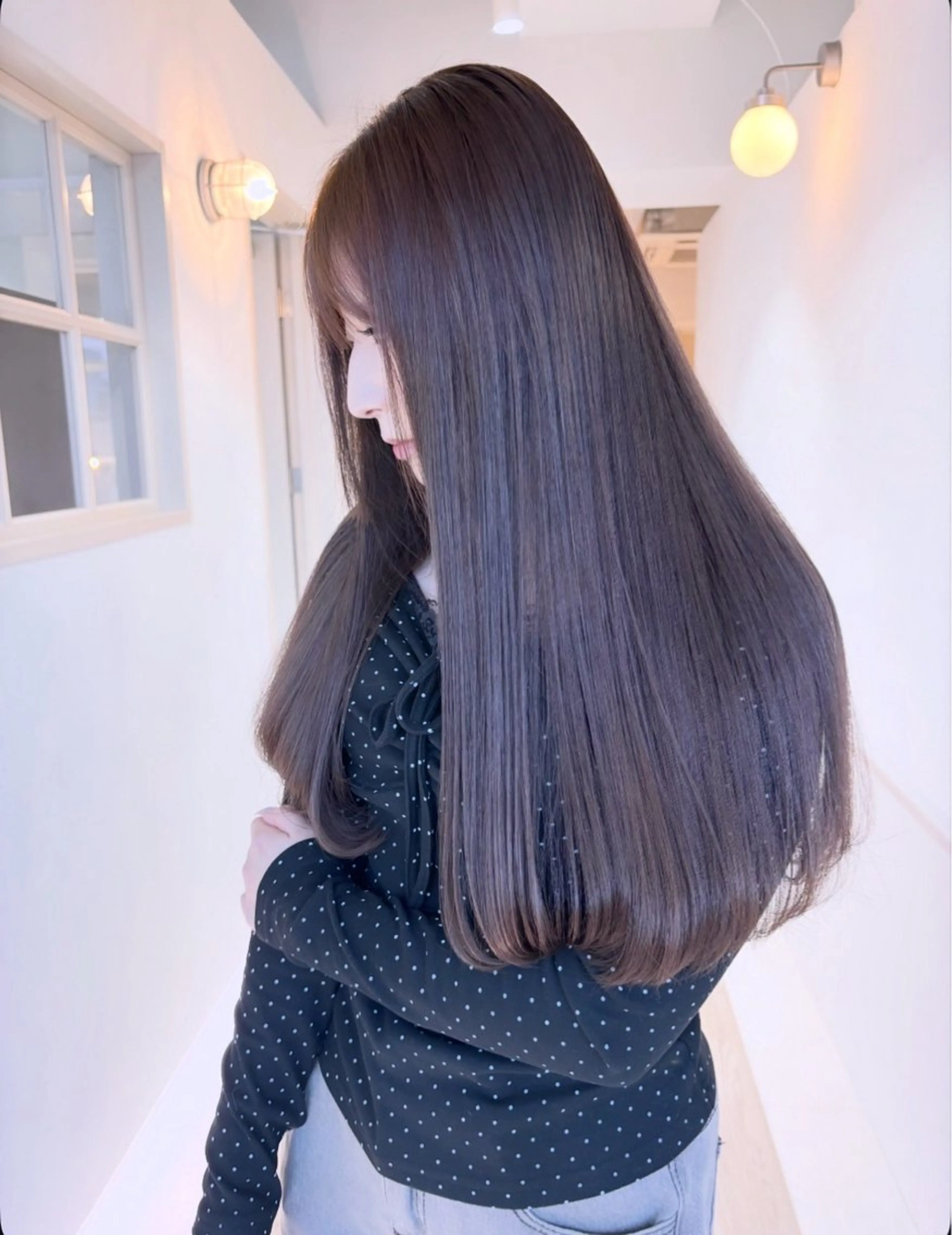 ロング ヘアカラー 瀬戸 杏珠のヘアスタイル