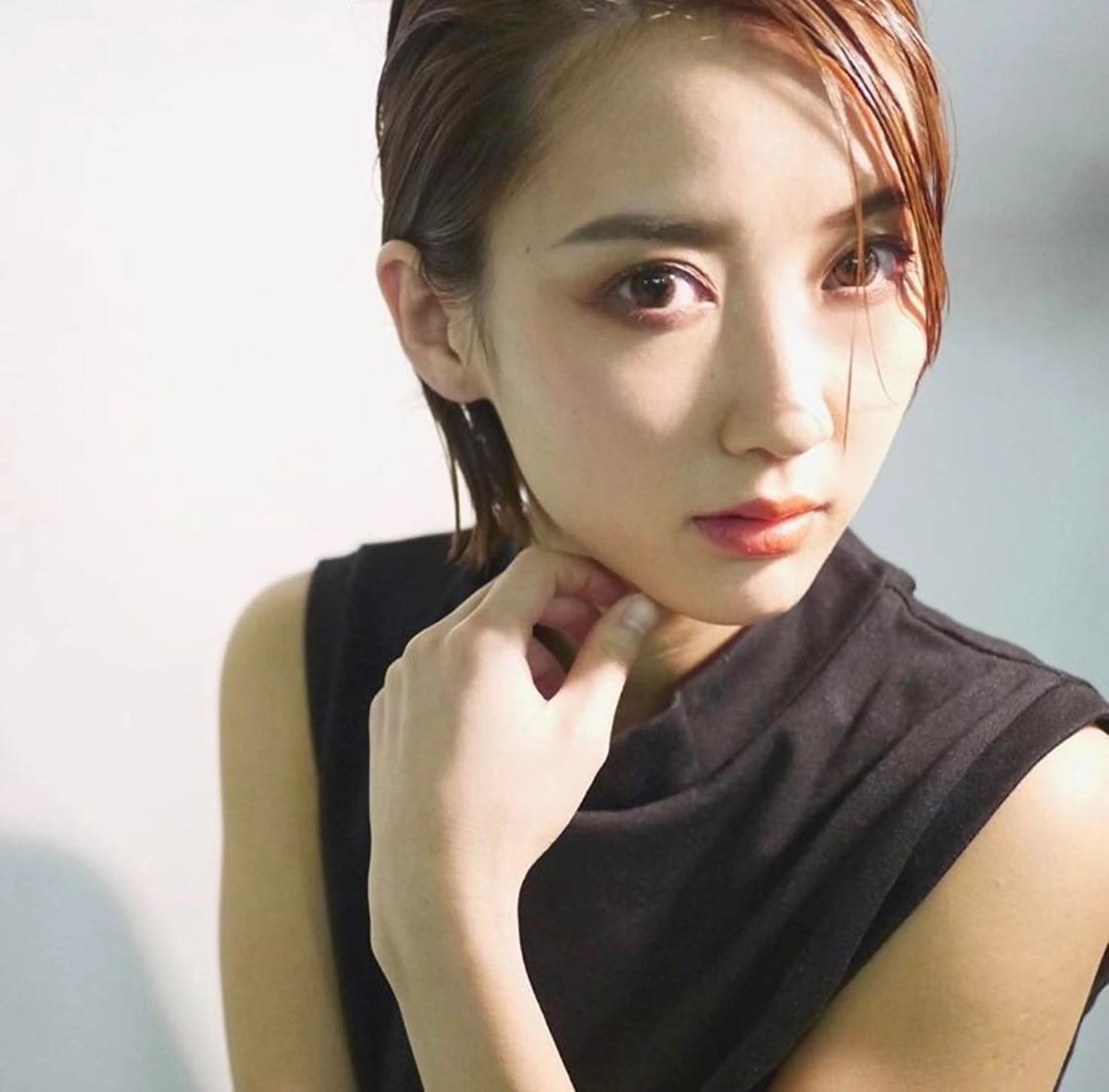 ショート カラー アートディレクター のぐちのヘアスタイル