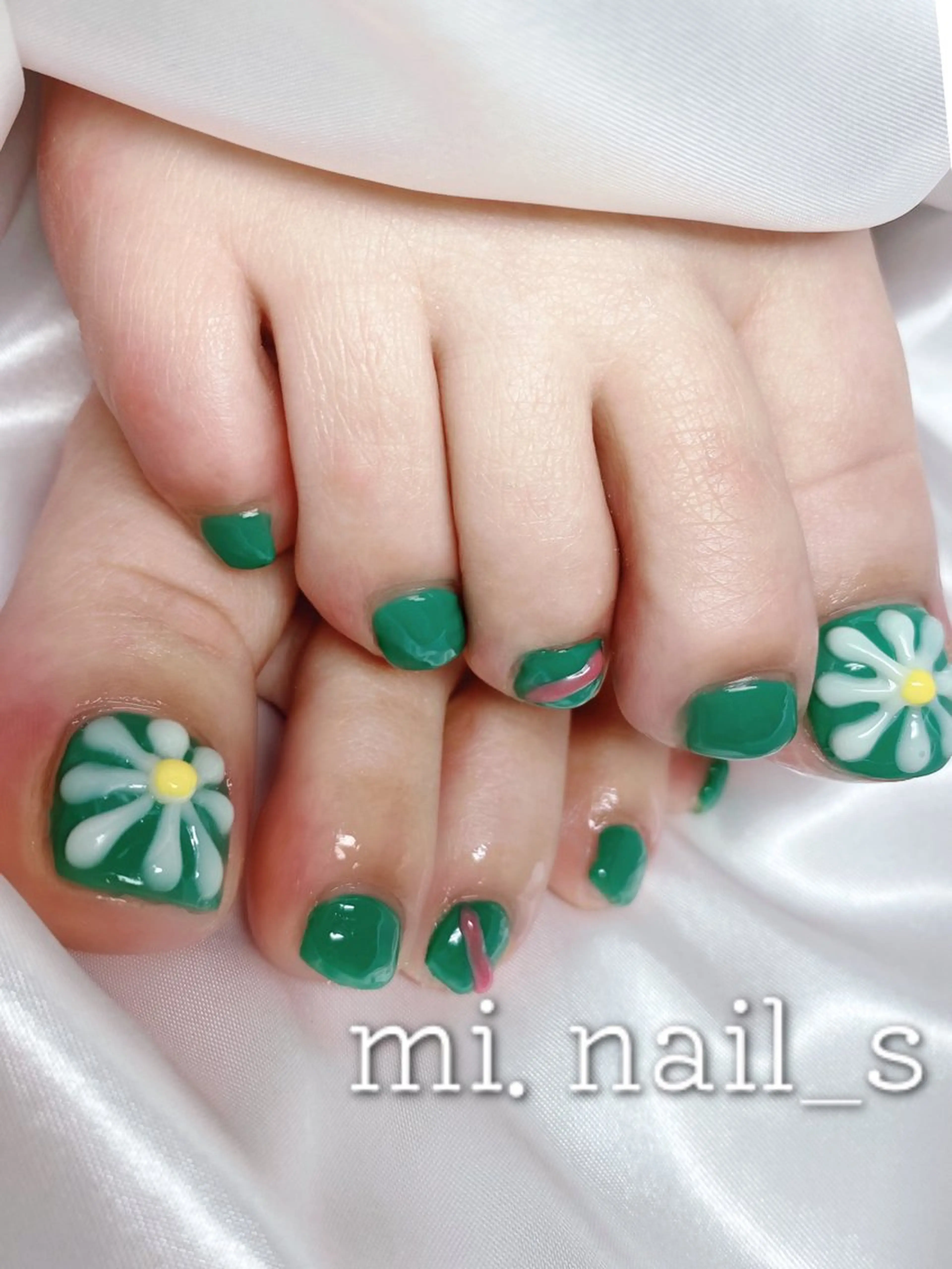 ネイル フットネイル 持ち込み フットネイル Cocorium_ sasakiのネイルデザイン