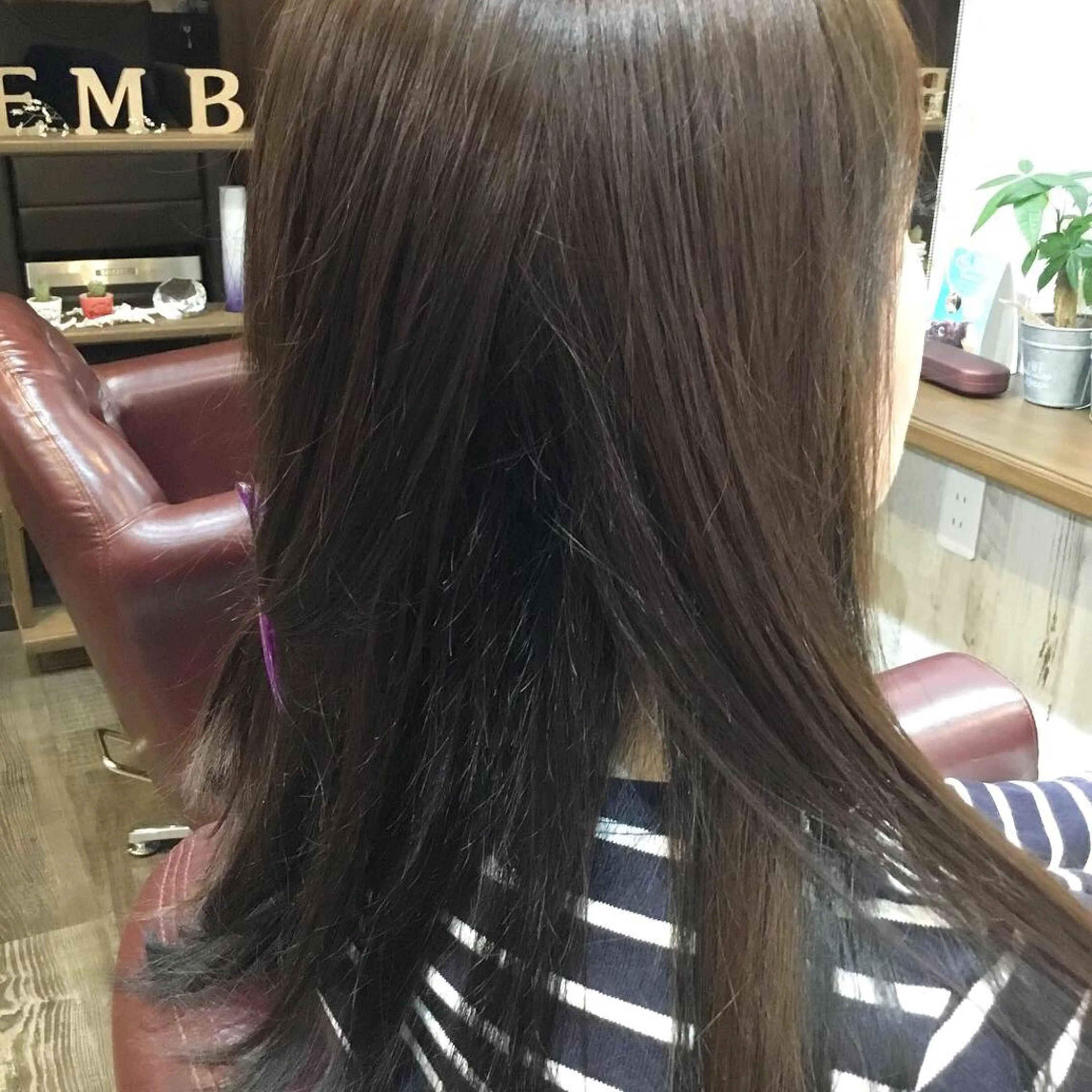 ロング カラー embrace エンブレイスのヘアスタイル