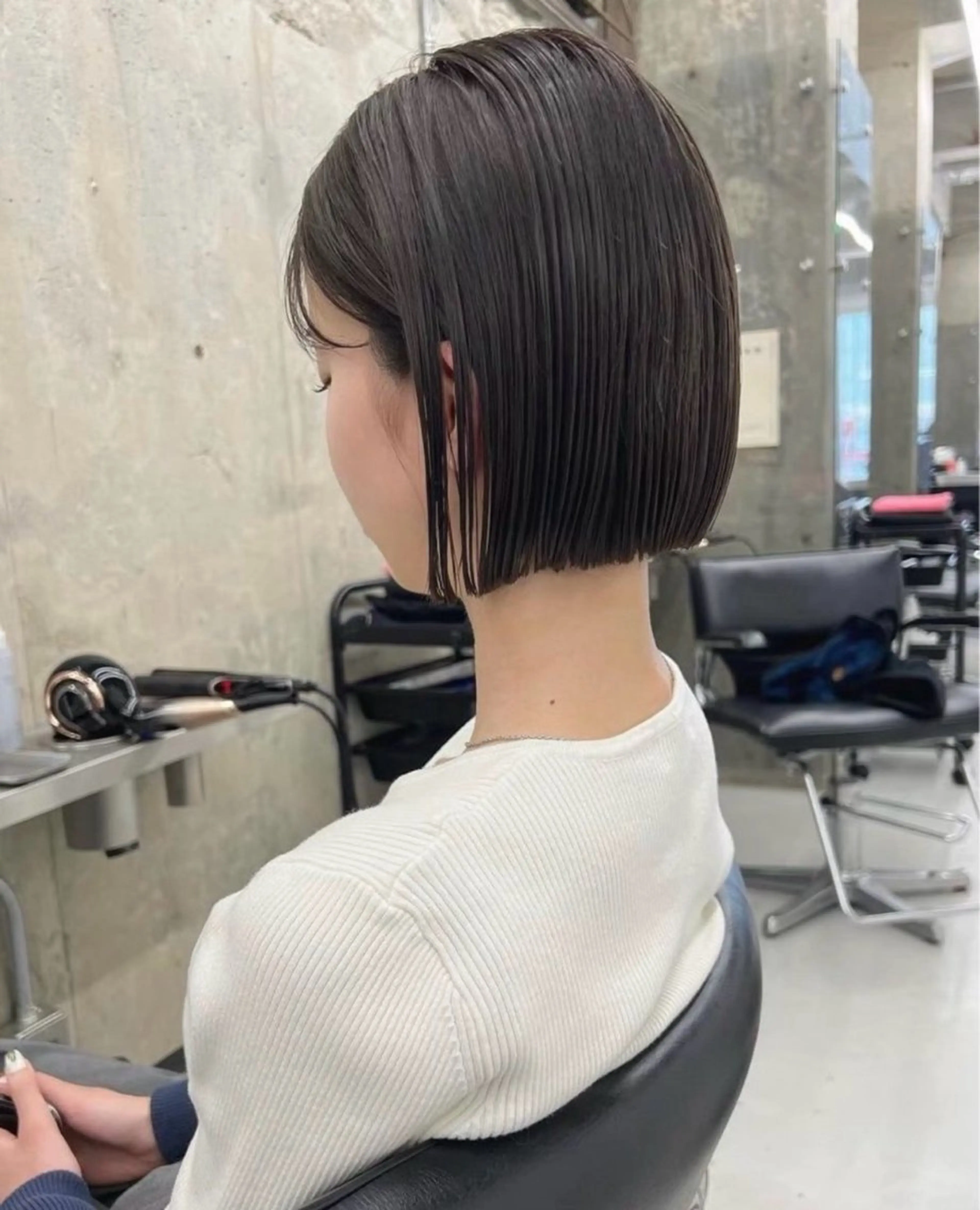 ショート 花井輝 ボブ/レイヤーのヘアスタイル