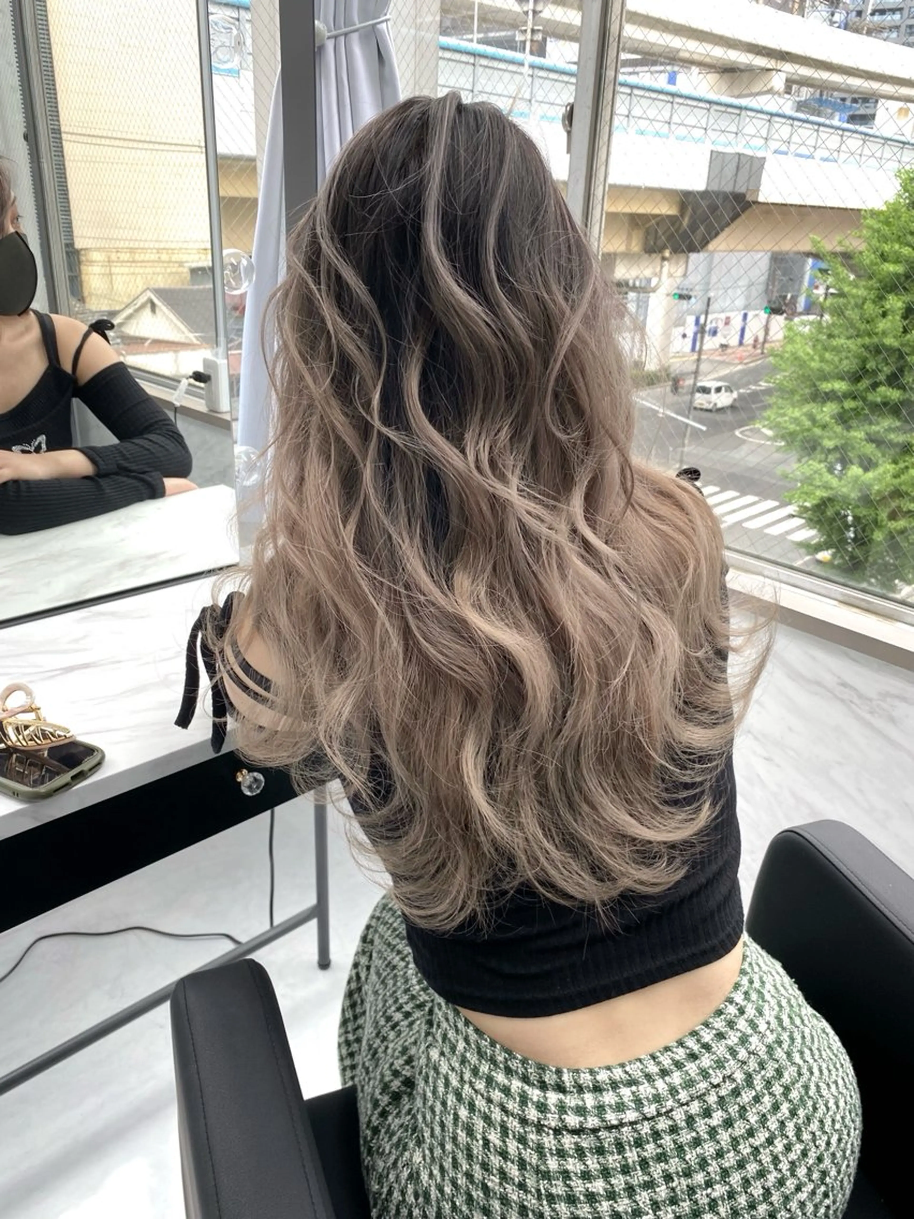 ロング カラー メッシュカラー 艶髪/西尾 幸樹のヘアスタイル