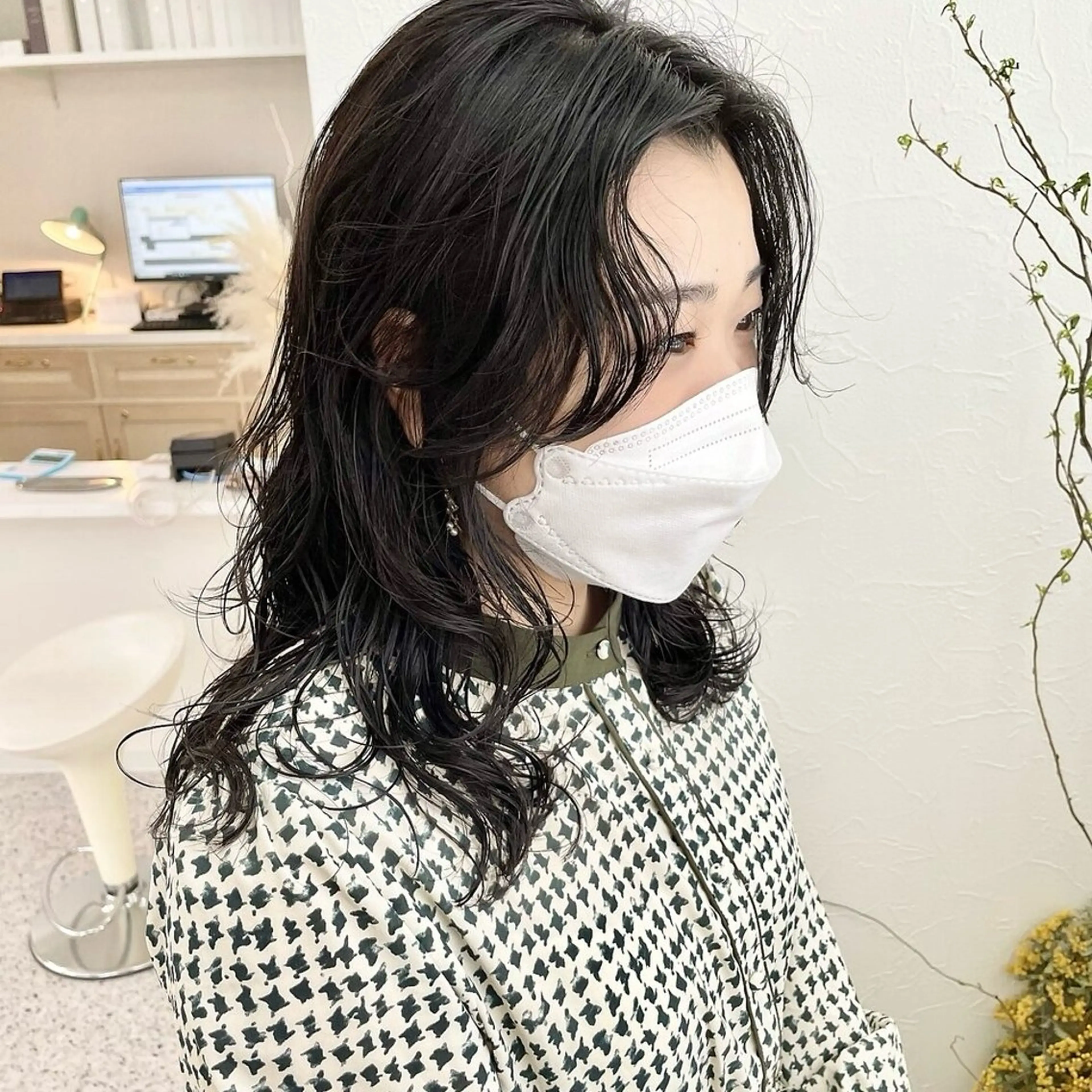 ミディアム パーマ ミディアムパーマ デジタルパーマ YUKO/ 似合わせ韓国風パーマのヘアスタイル