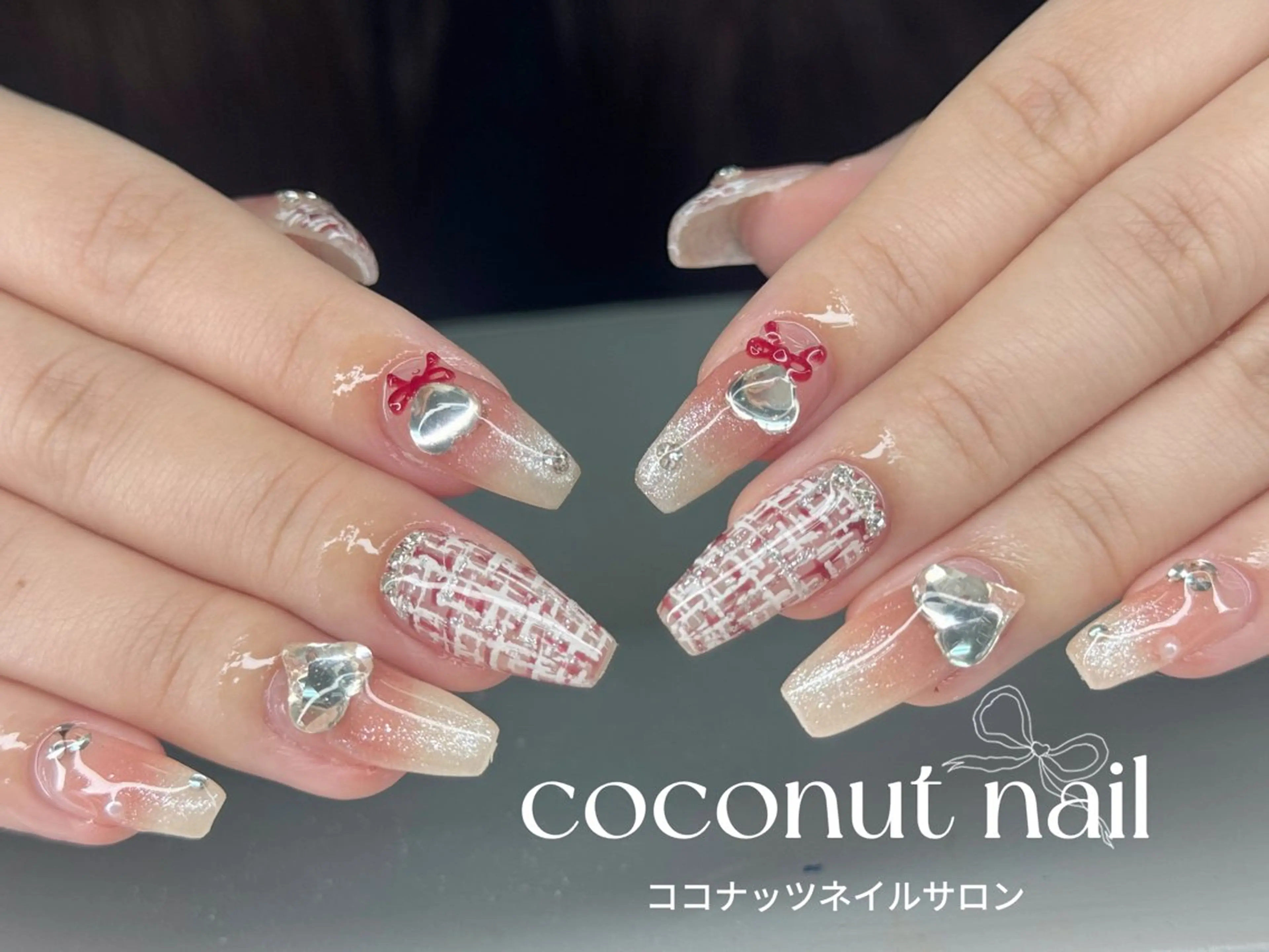 ネイル べっ甲ネイル フレンチネイル キラキラネイル マグネットネイル 大理石ネイル(マーブル) ハンドネイル 神田 ココナッツのネイルデザイン