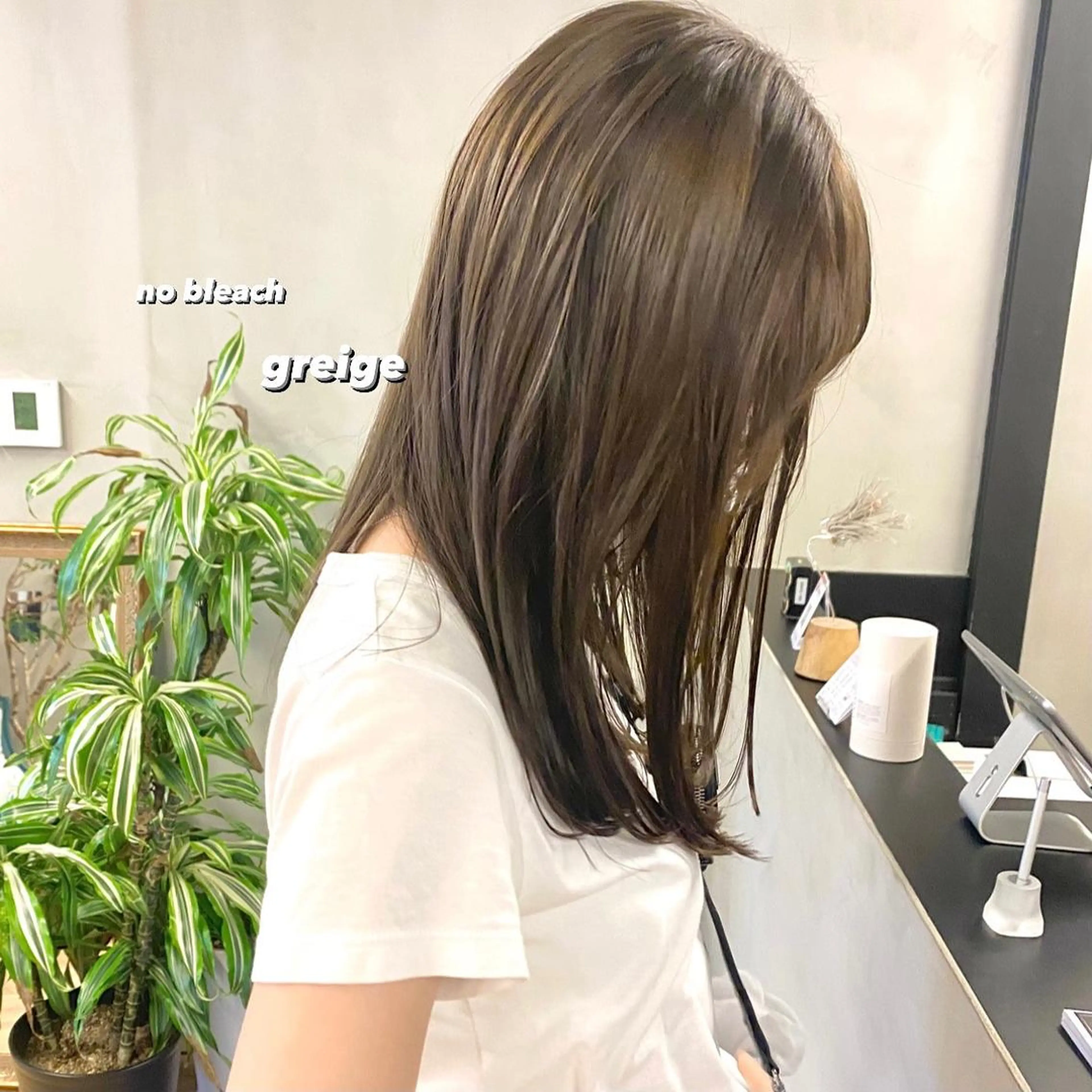 セミロング カラー パーマ ヘアアレンジ メンズ キッズ ネイル マツエク・マツパ EMANON梅田店所属・前川 朋香のヘアスタイル