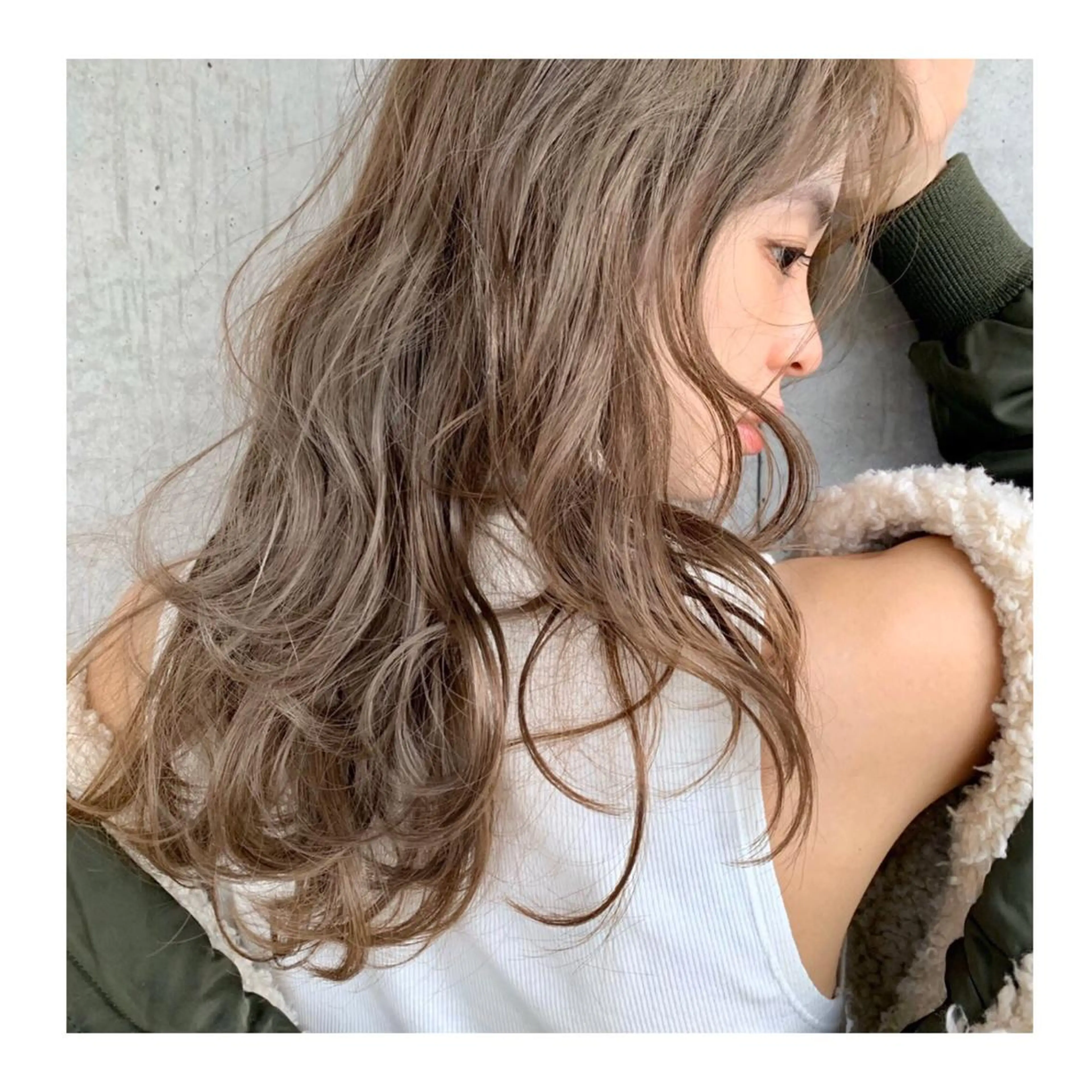 ロング カラー ハイライトカラー ハイライト カット ヘアカラー トリートメント ハイトーン特化🌟 仲川和人のヘアスタイル