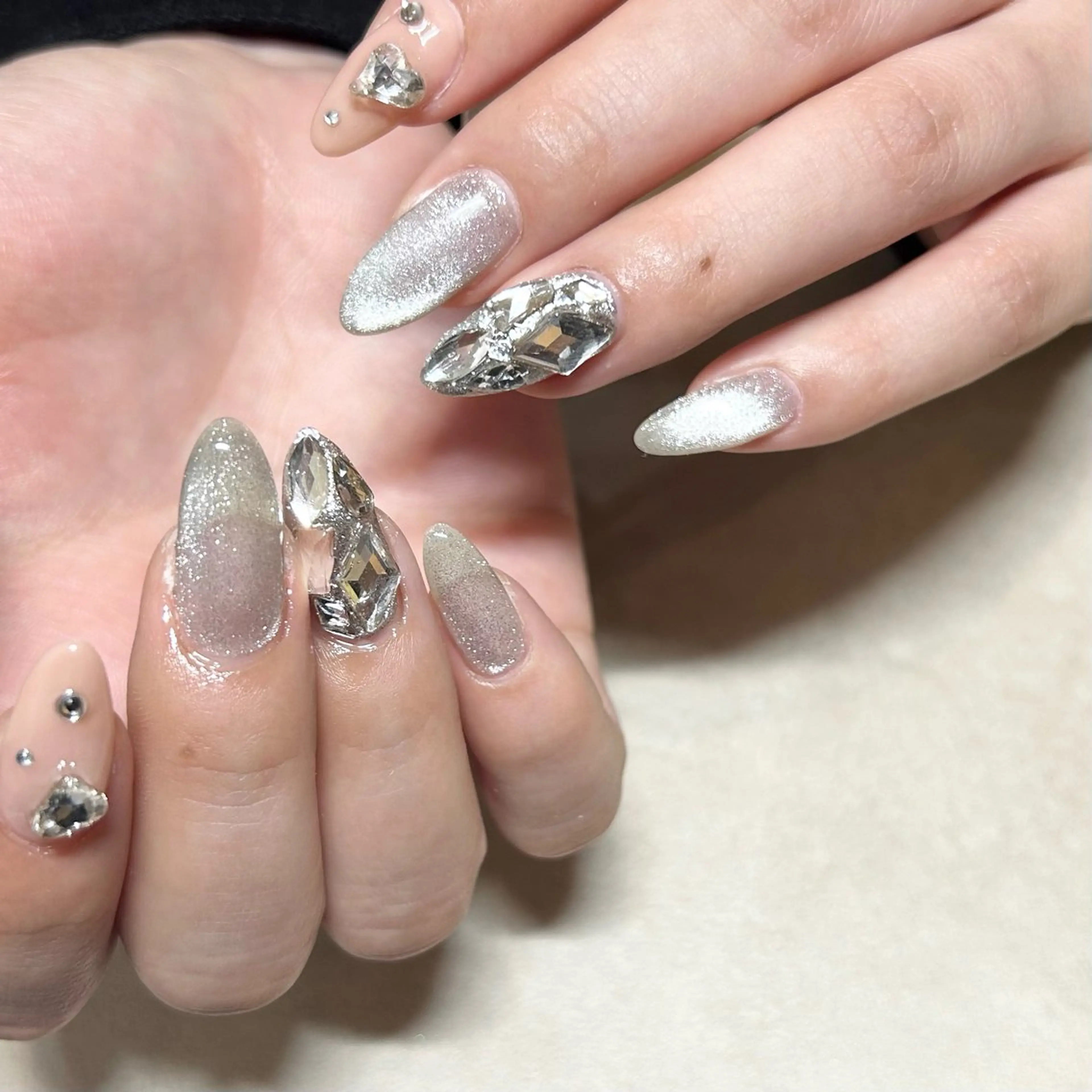 ネイル ハンドネイル ハンドケア she nail studio所属・パラジェル/スカルプ salonOerbaのネイルデザイン