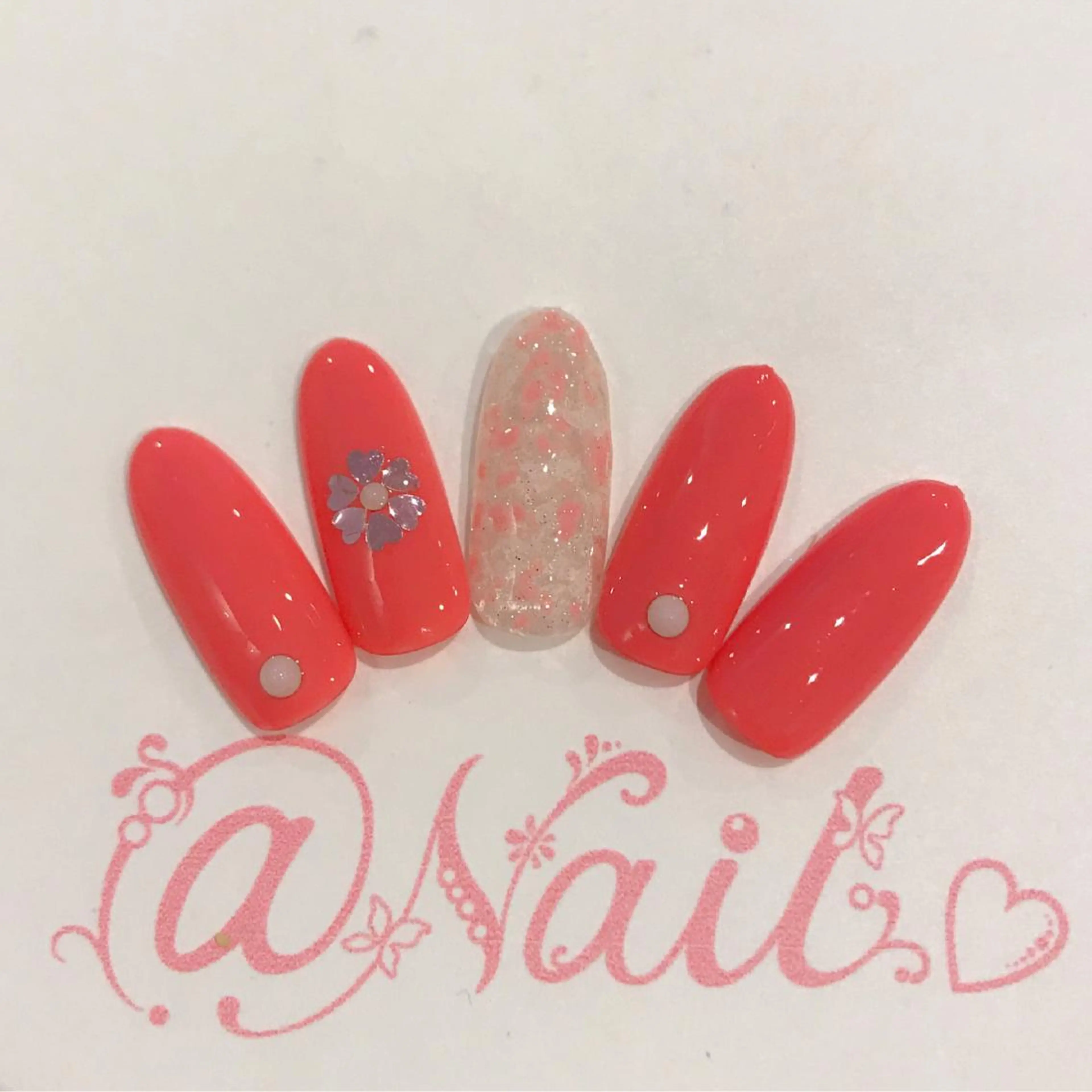 ネイル アートネイル フットネイル ジェルネイル 持ち込み スカルプネイル 小尾 栞のネイルデザイン