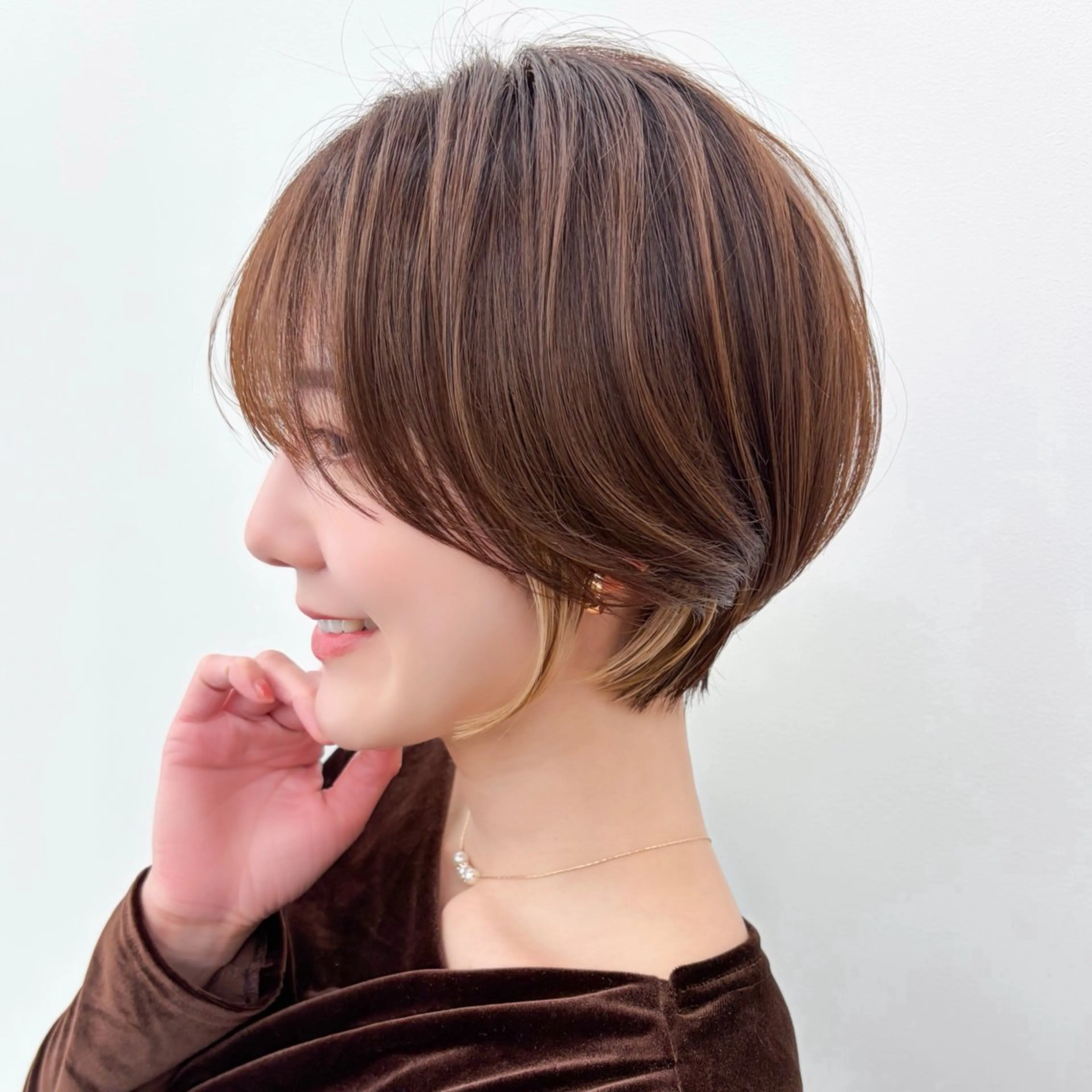 ショート ショート/レイヤー/ 縮毛矯正/ 渡邊莉玖のヘアスタイル