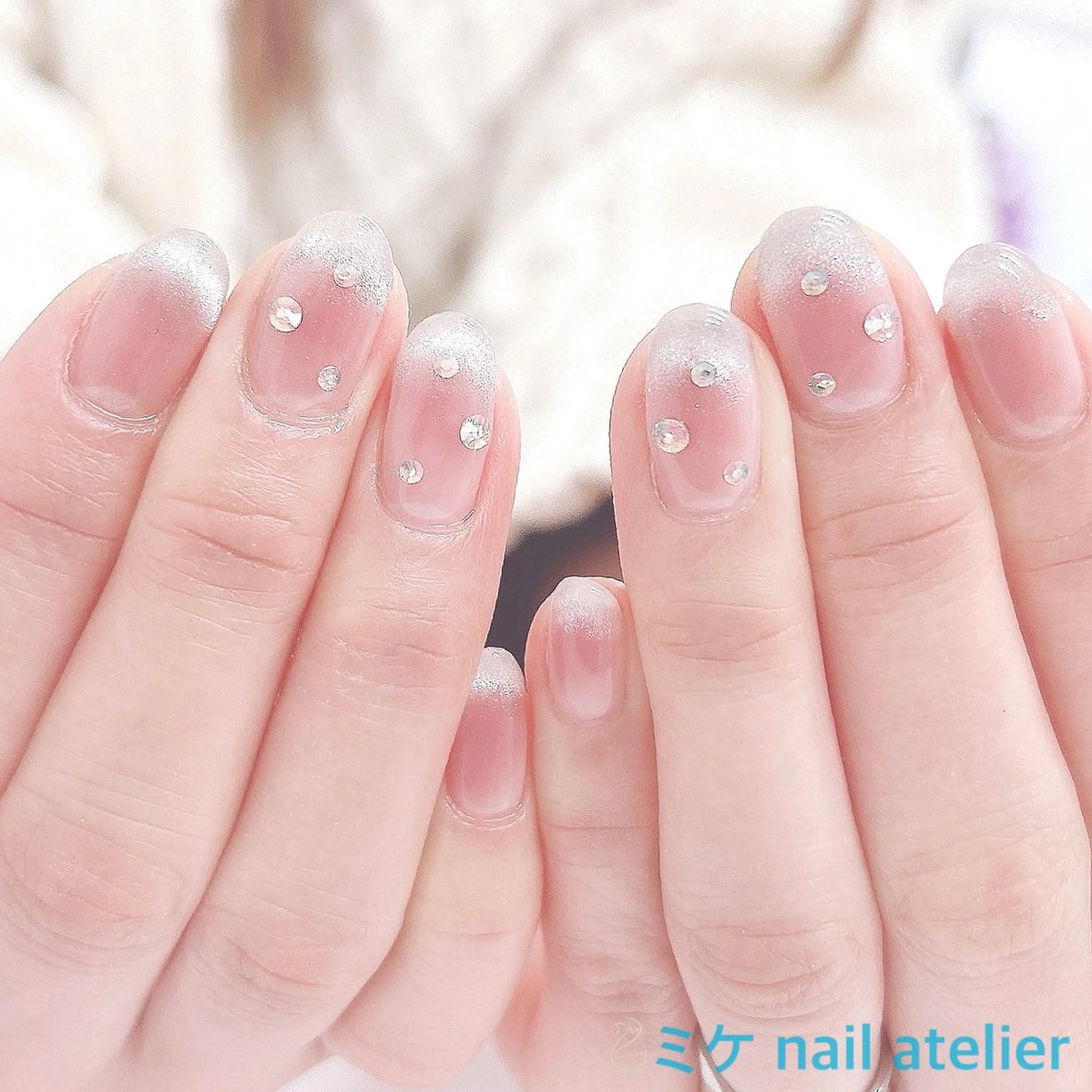 ネイル チークネイル ジェルネイル マグネットネイル ワンホンネイル 冬ネイル ハンドネイル h. rikaのネイルデザイン