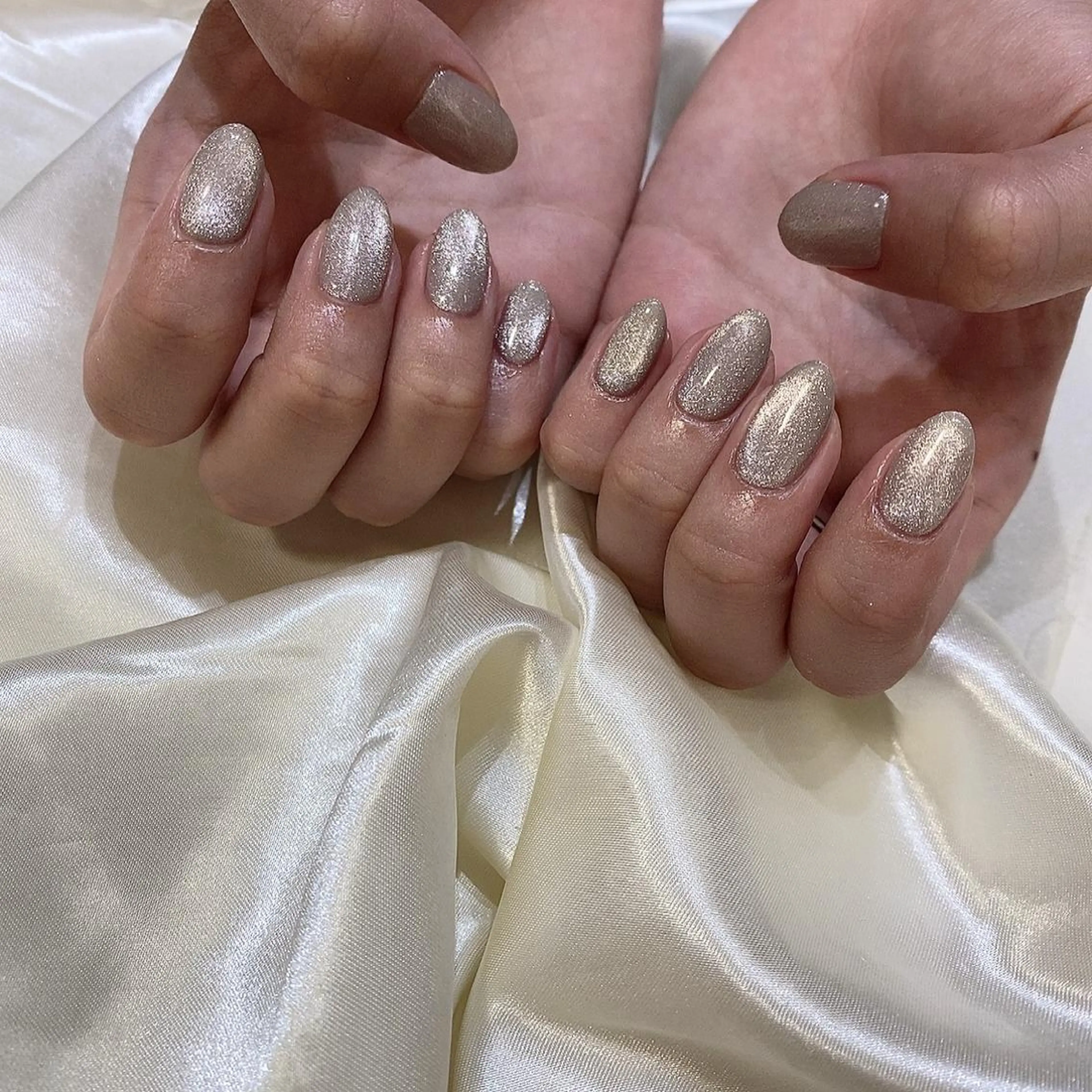 ネイル ハンドネイル 西岡 杏のネイルデザイン