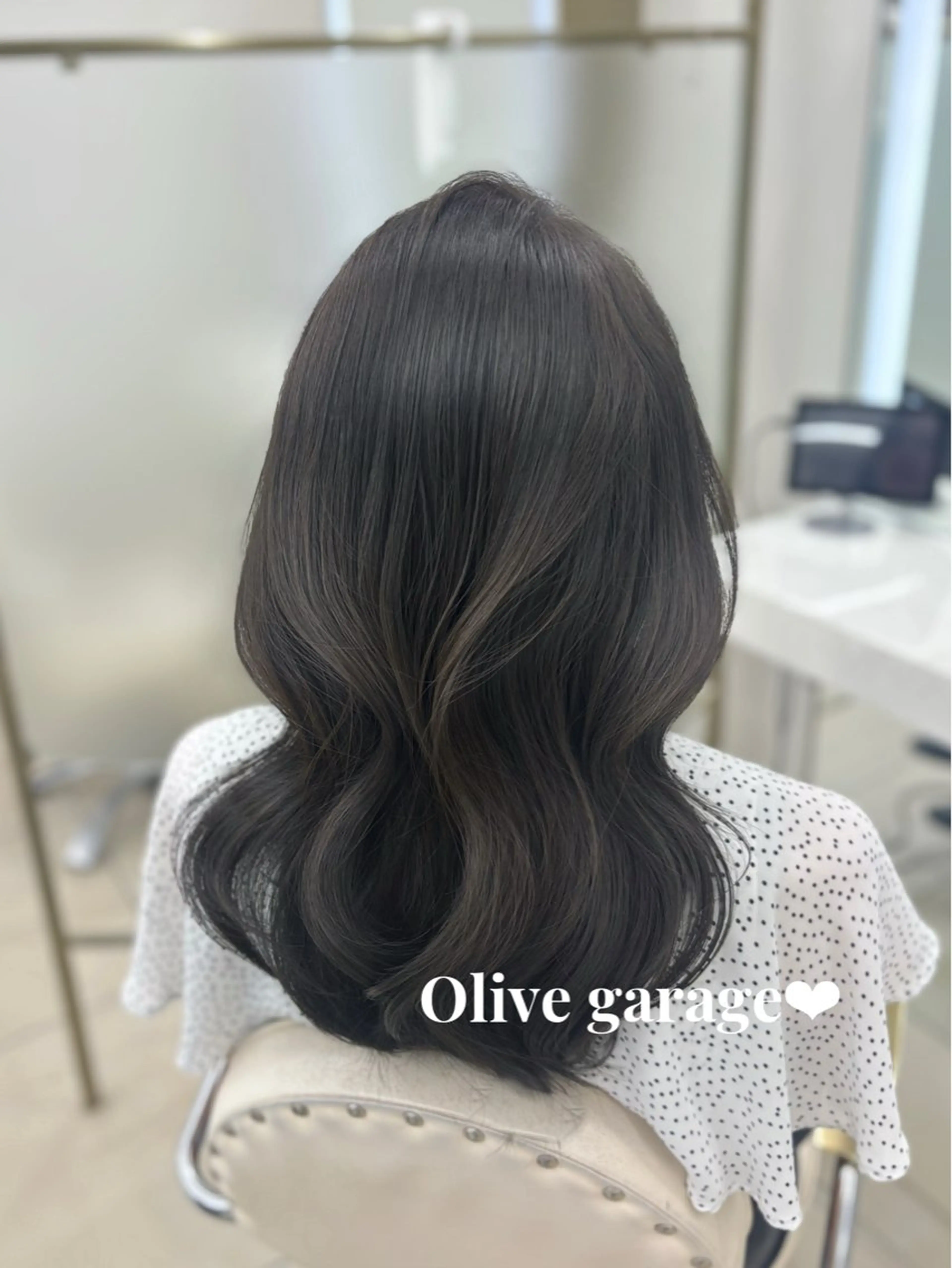 ロング ヘアカラー トリートメント さつき/モテガーリー /透明感カラーのヘアスタイル