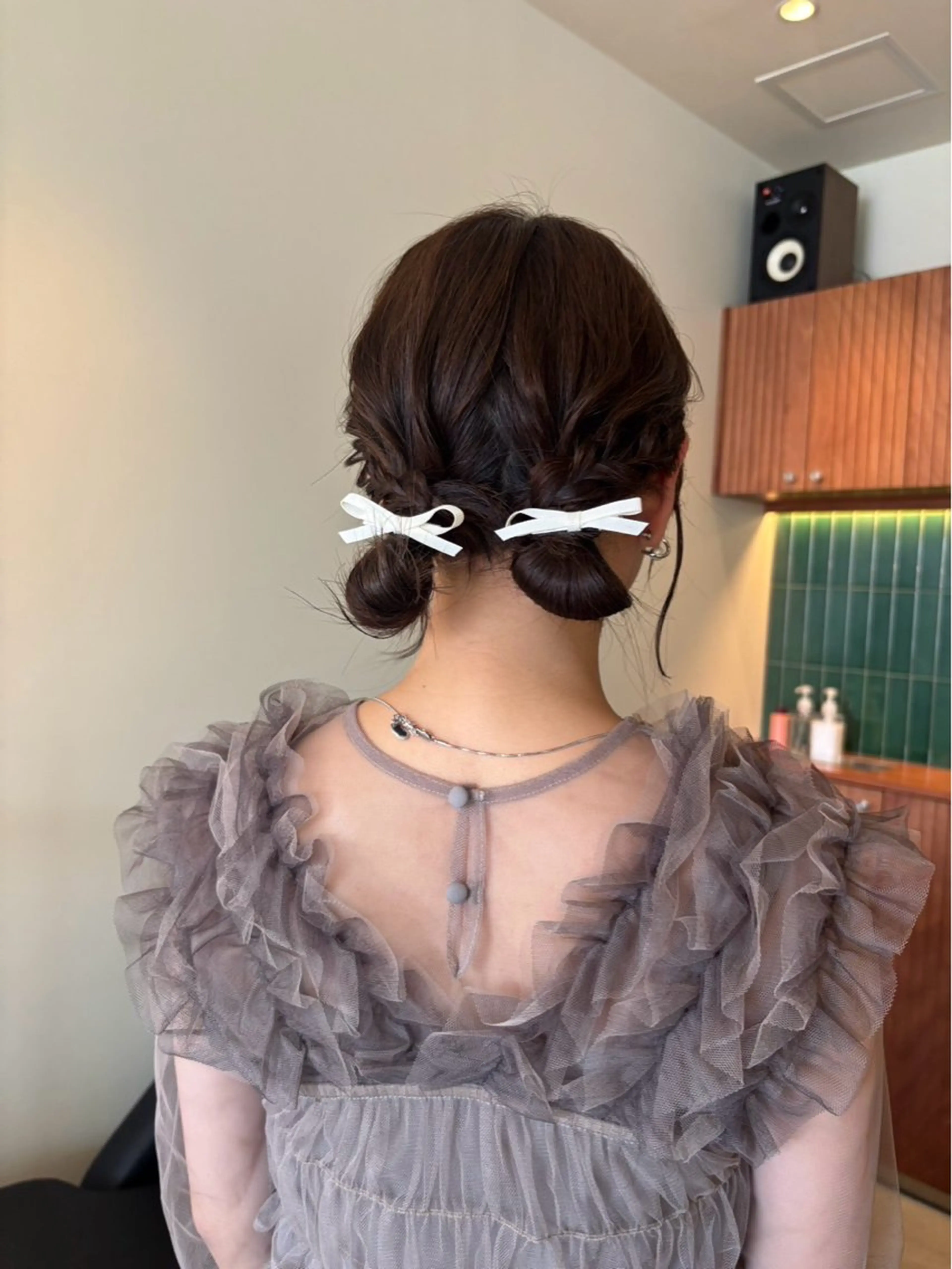 ミディアム ヘアアレンジ ヘアセット satsuki 暖色・ブラウンカラーのヘアスタイル