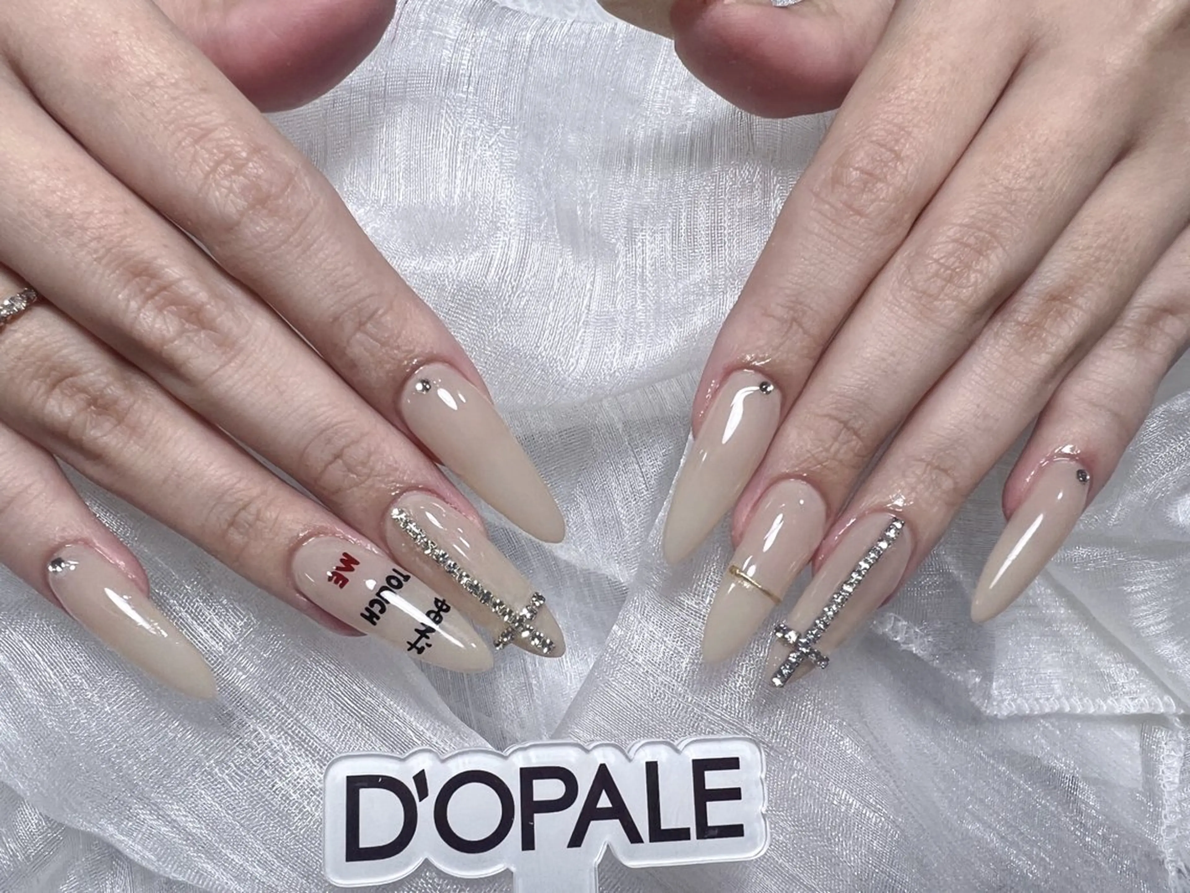 ネイル D‘OPALEサロン所属・さイ どうのネイルデザイン