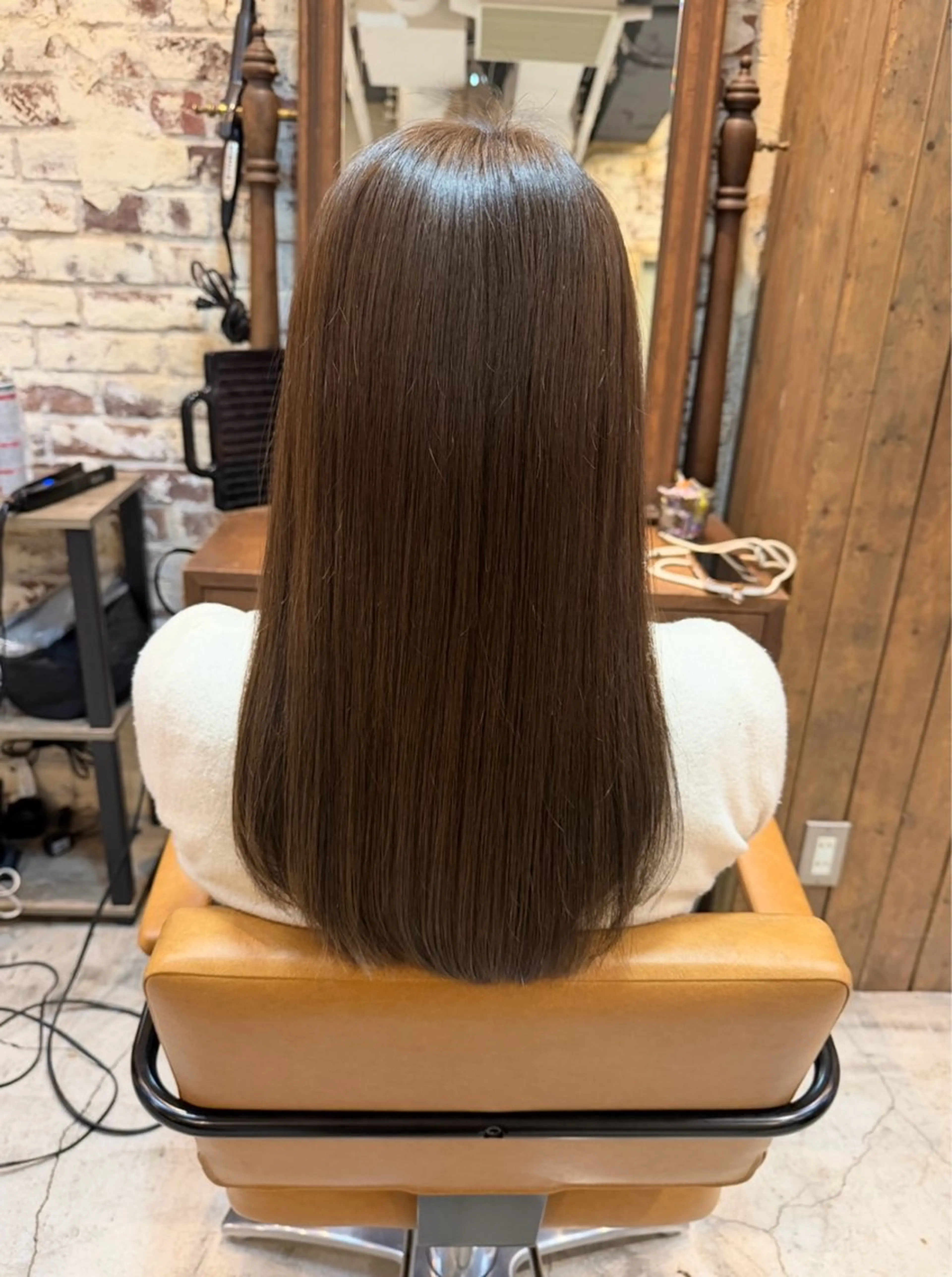 ロング カラー ベージュカラー ブリーチ ブリーチなしカラー カット ヘアカラー トリートメント 七井 香奈 (なないかな)のヘアスタイル