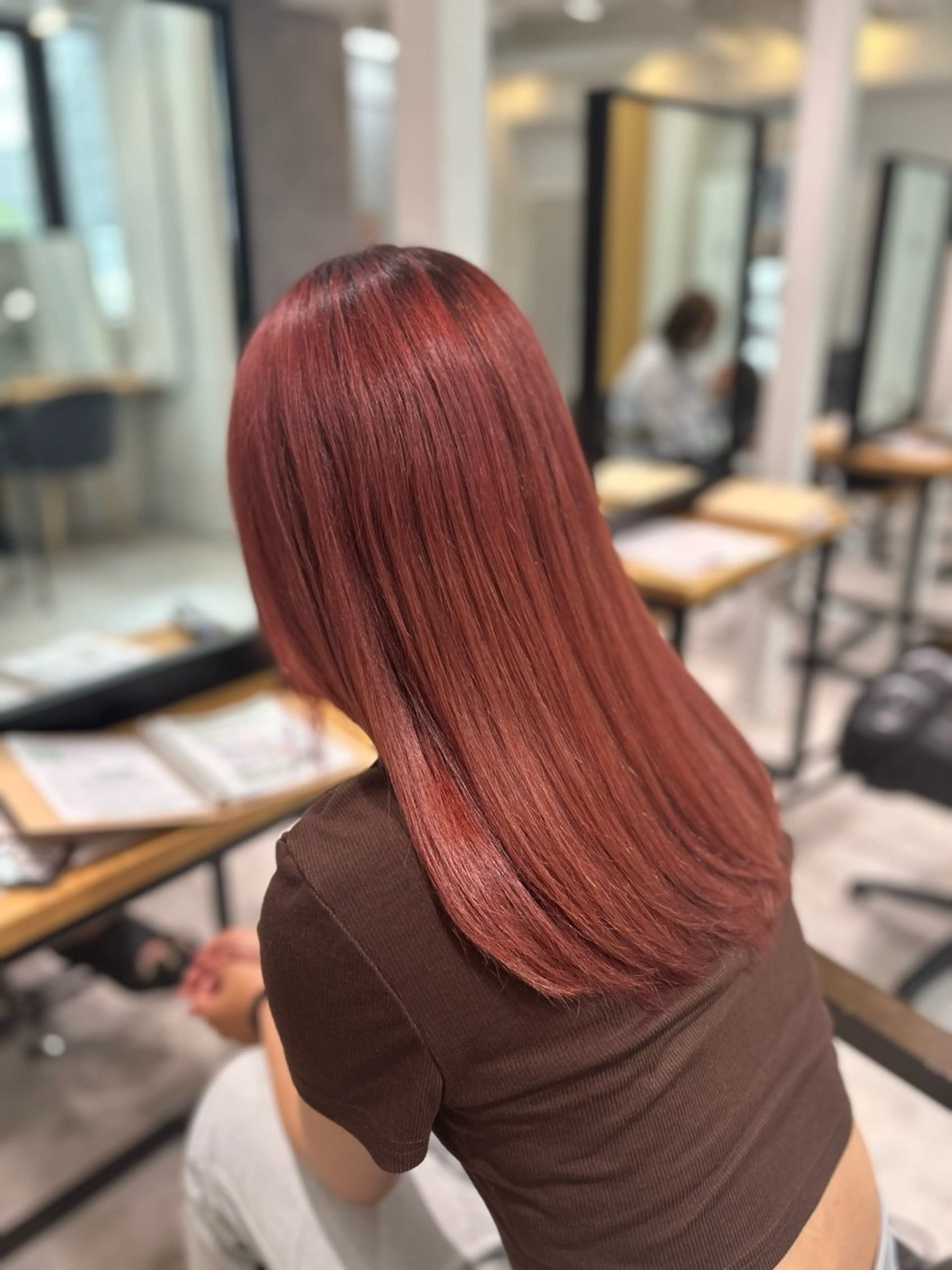 セミロング カラー ヘアカラー collet岩崎駿王 /ハイトーン/艶髪のヘアスタイル